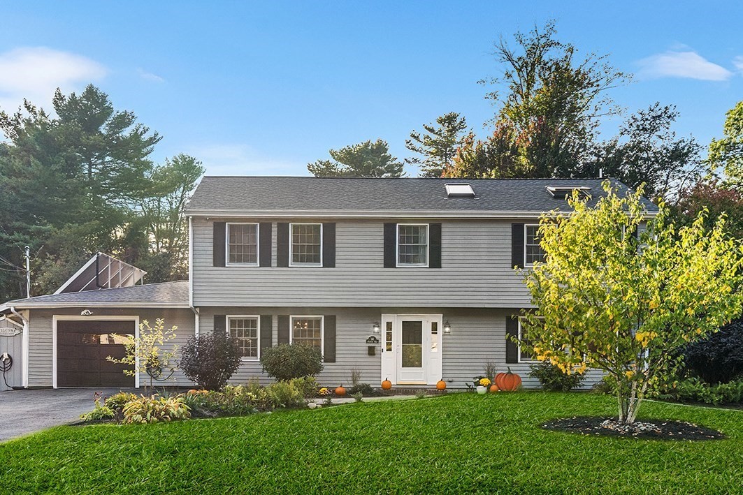 14 Francine Rd, Framingham, MA 01701