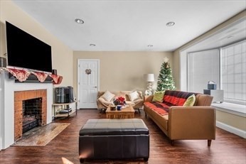 148 N Franklin, Holbrook, MA 02343