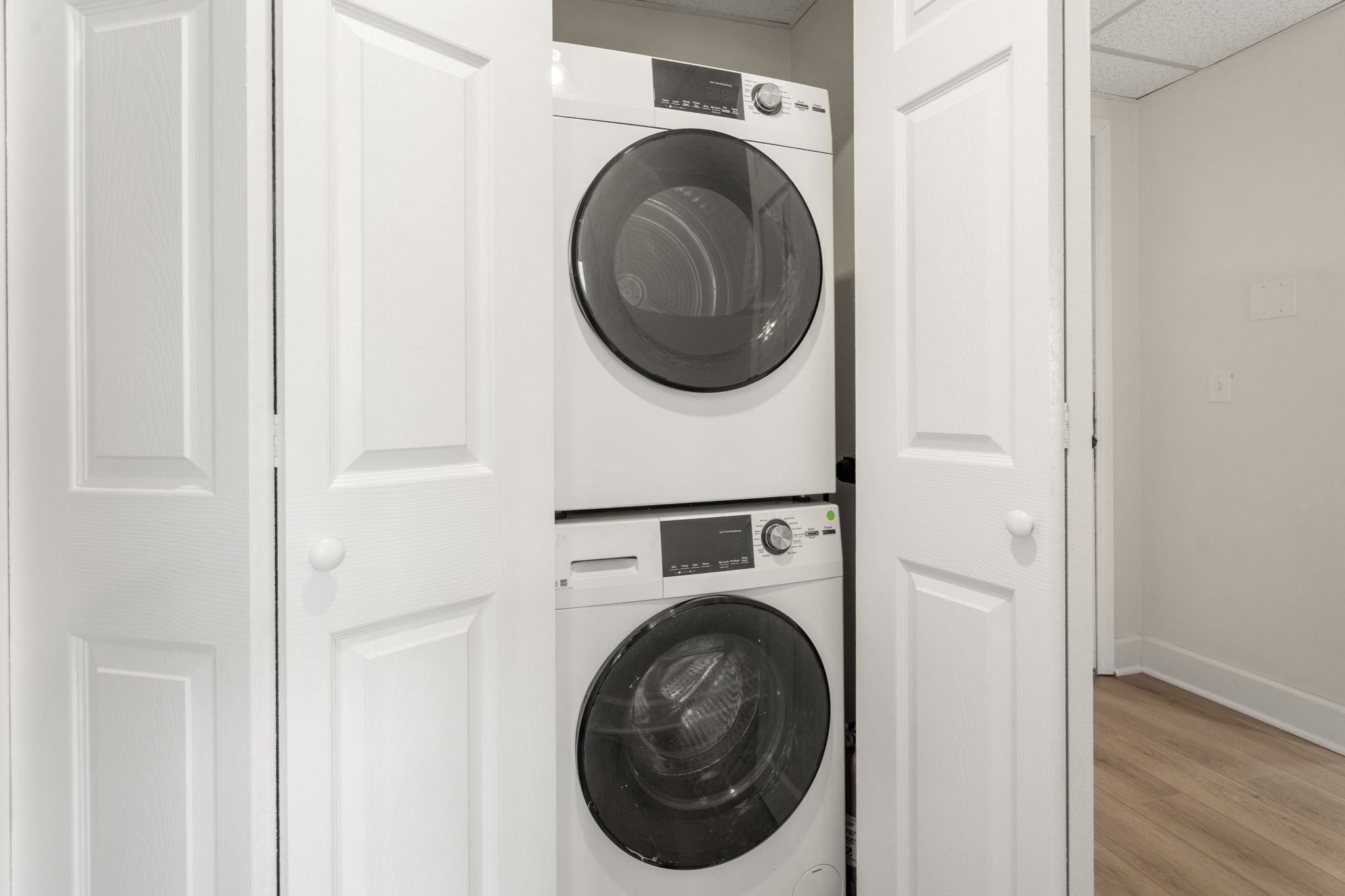 111 Foster St Unit 401, Peabody, MA 01960 - Image 11