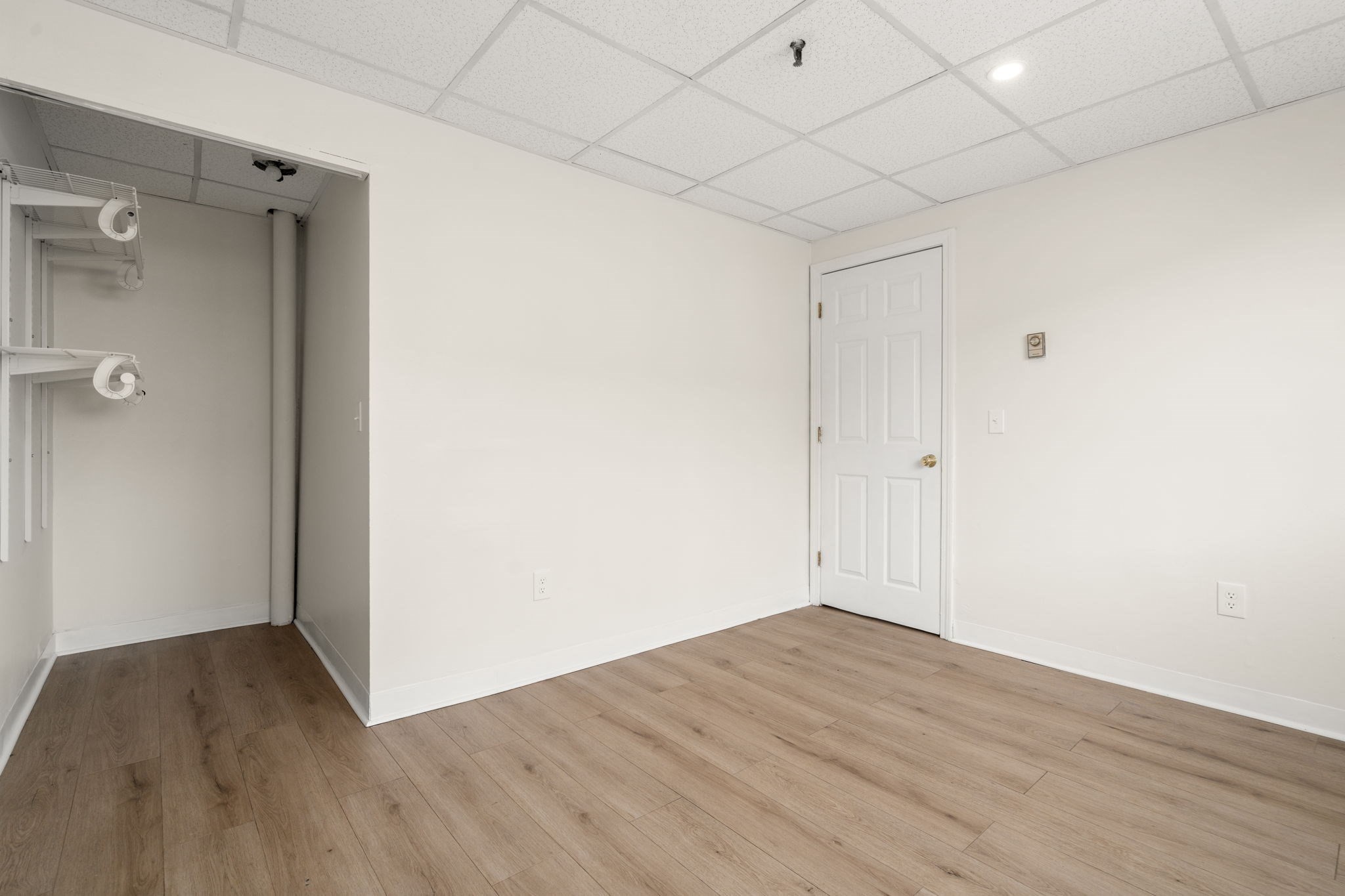 111 Foster St Unit 401, Peabody, MA 01960 - Image 4