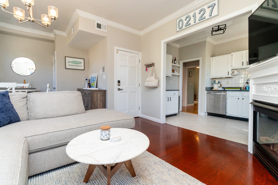 201 D St Unit 2, South Boston, Boston, MA 02127 - Image 7