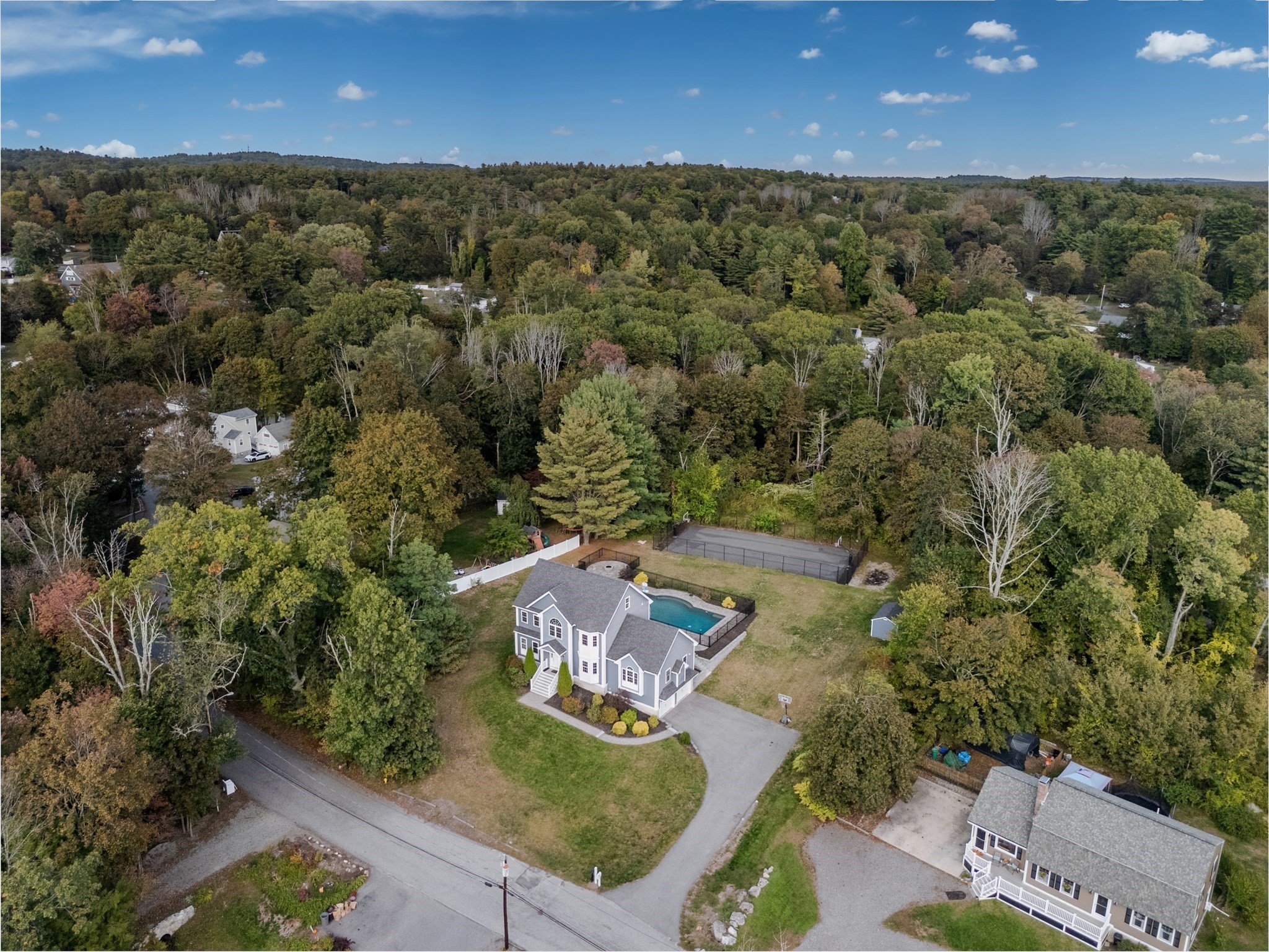 18 Boston Rd, Andover, MA 01810