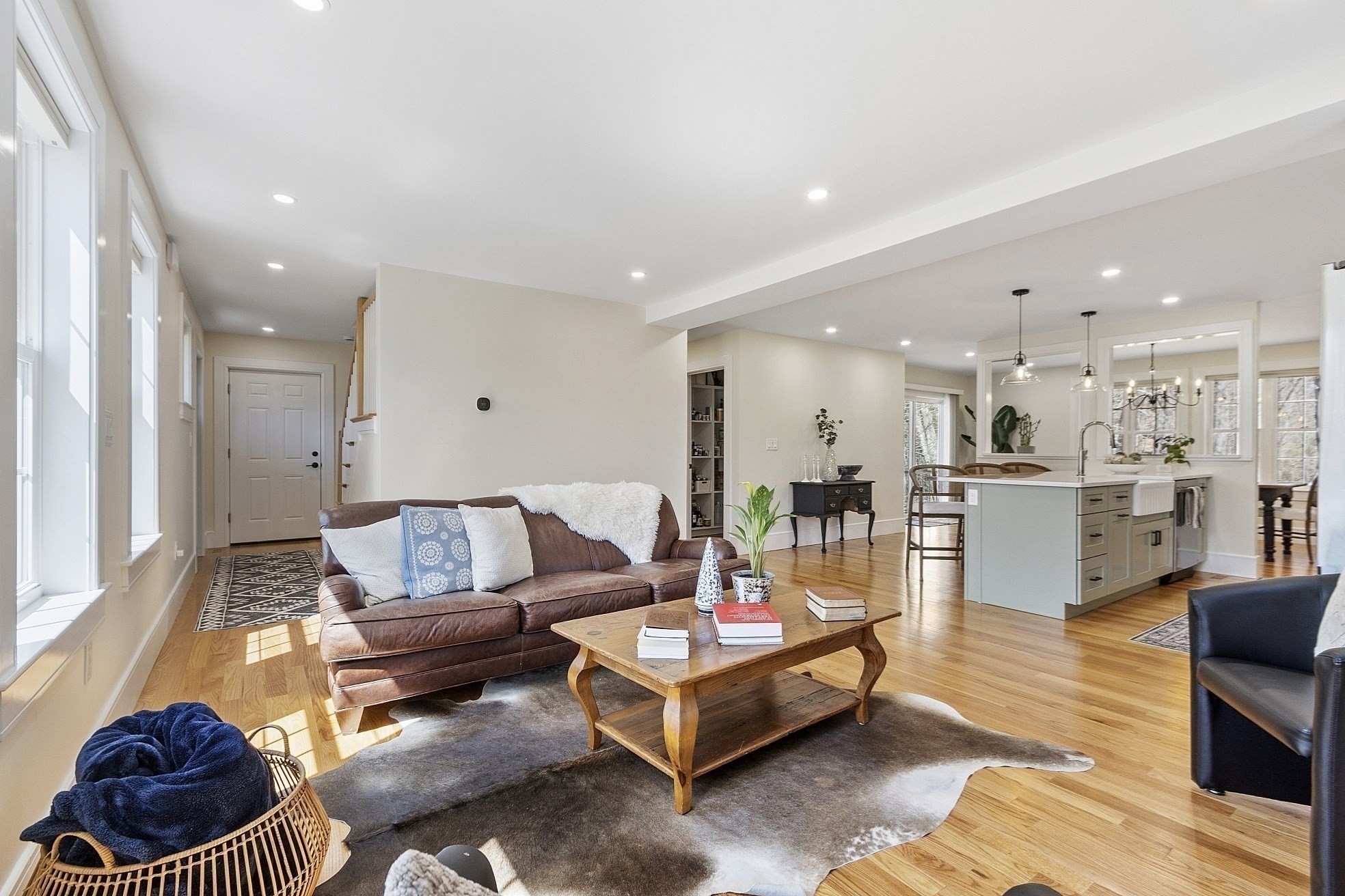 1014 Highland St, Holliston, MA 01746 - Image 15