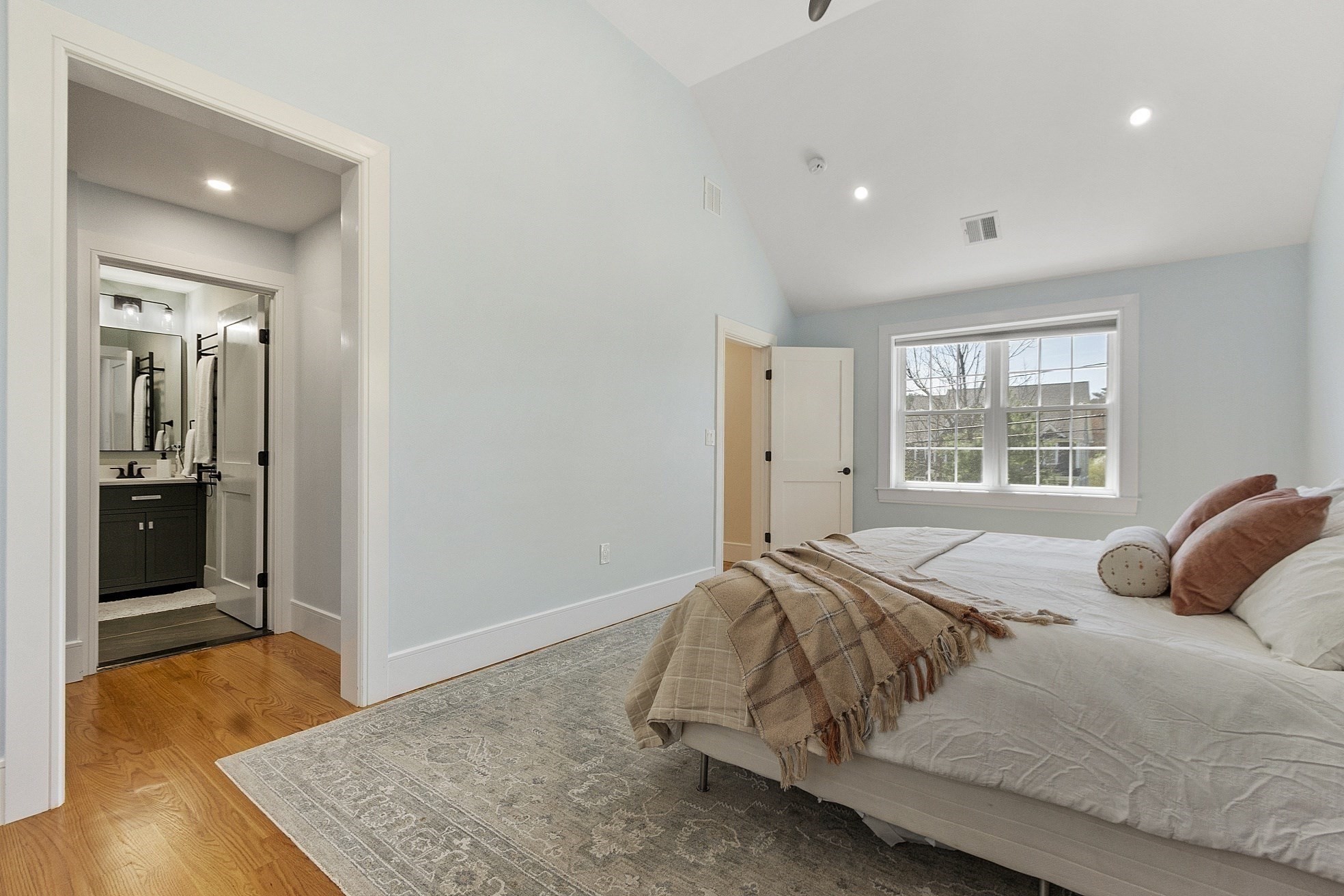 1014 Highland St, Holliston, MA 01746 - Image 23
