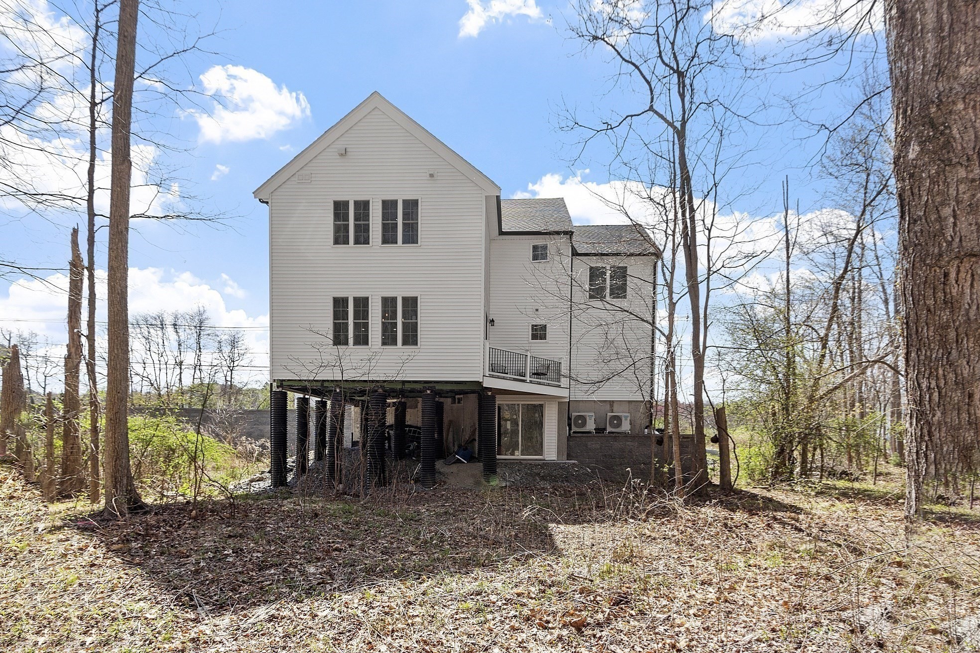 1014 Highland St, Holliston, MA 01746 - Image 35