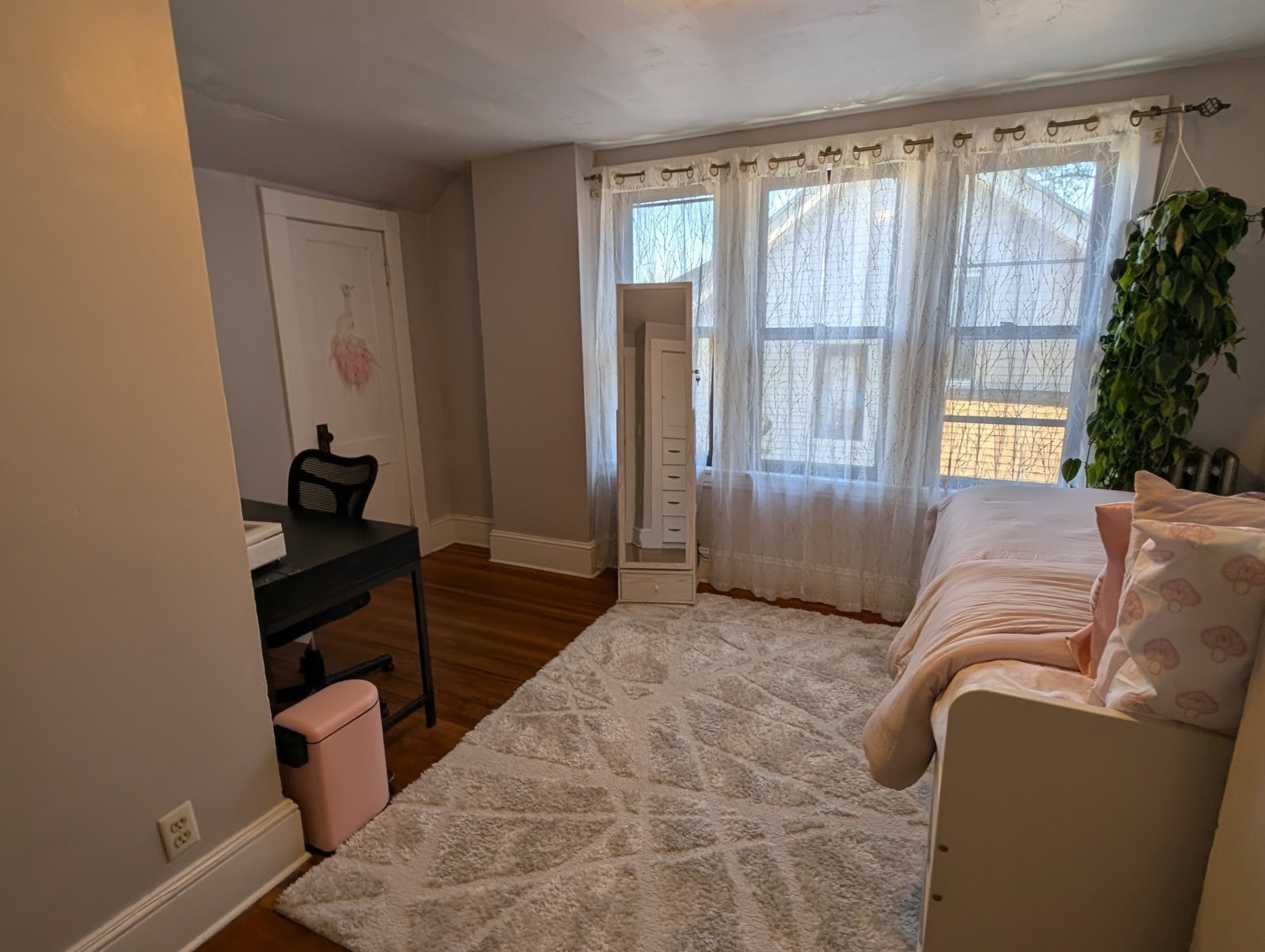 35 Carlton St, Springfield, MA 01108 - Image 11