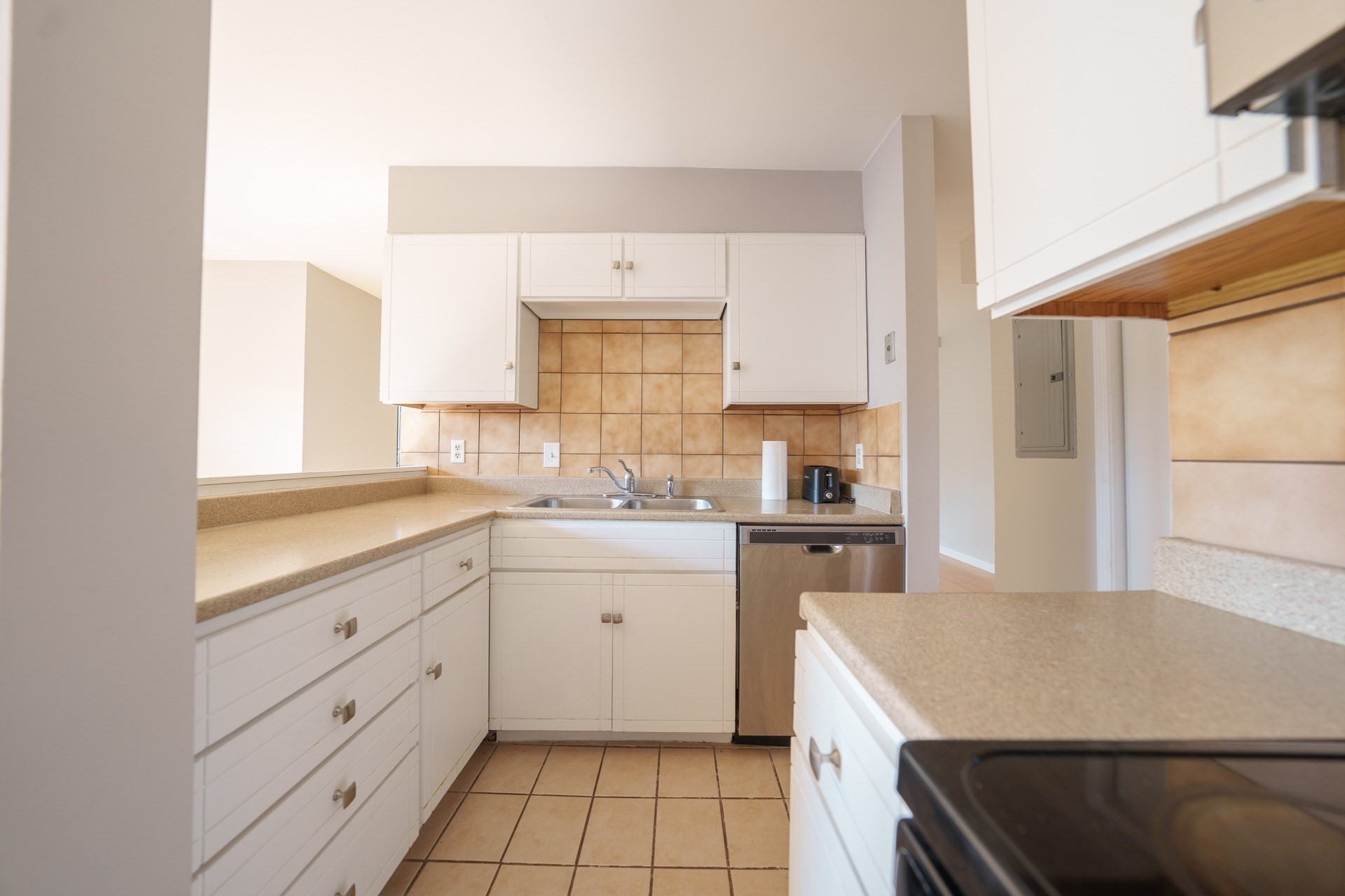 1 Richdale Unit 2, Cambridge, MA 02140