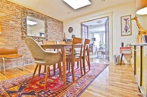 237 Boston St, Apt 3