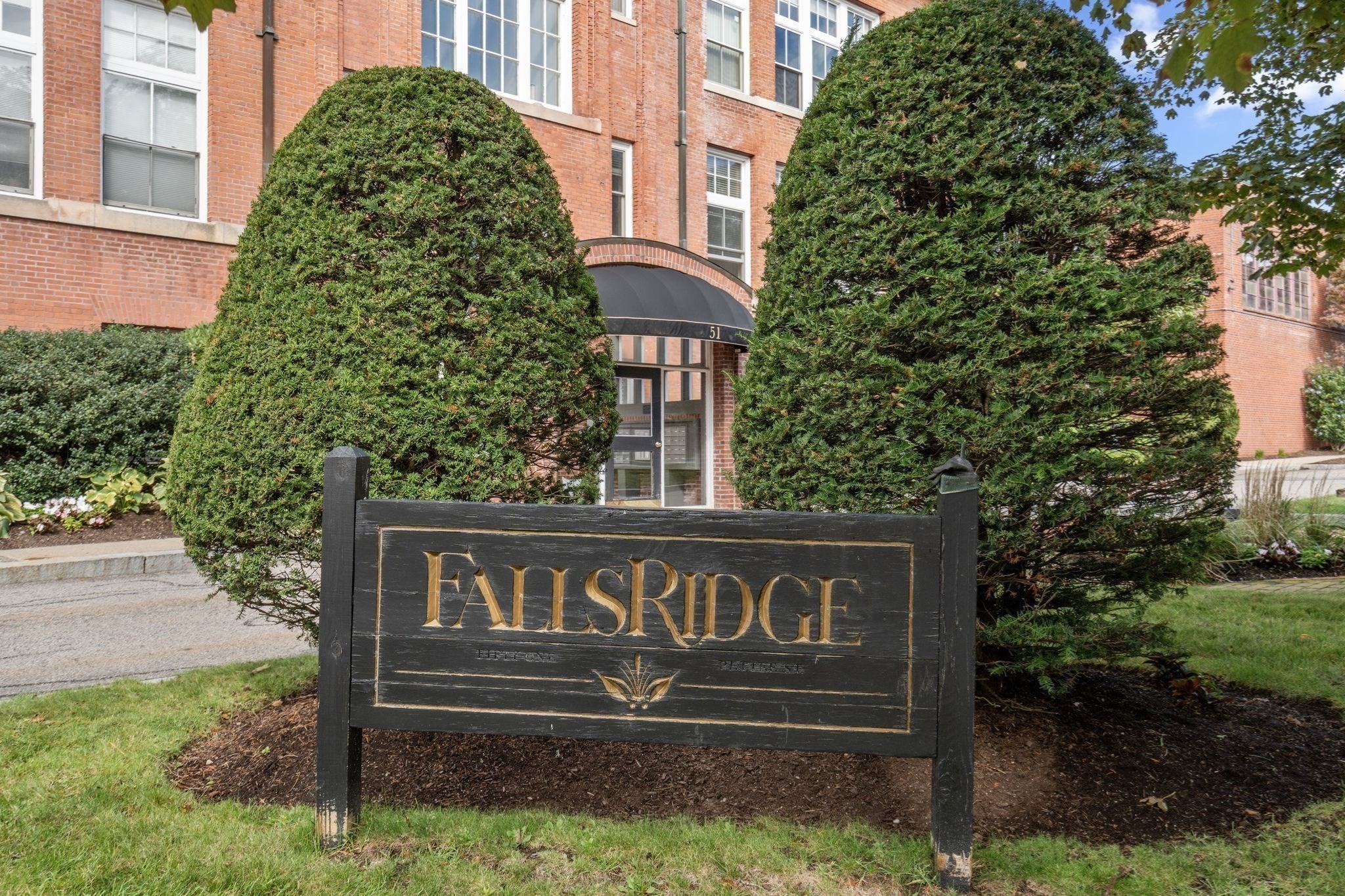 51 Pettee St Unit 11, Newton, MA 02464 - Image 15