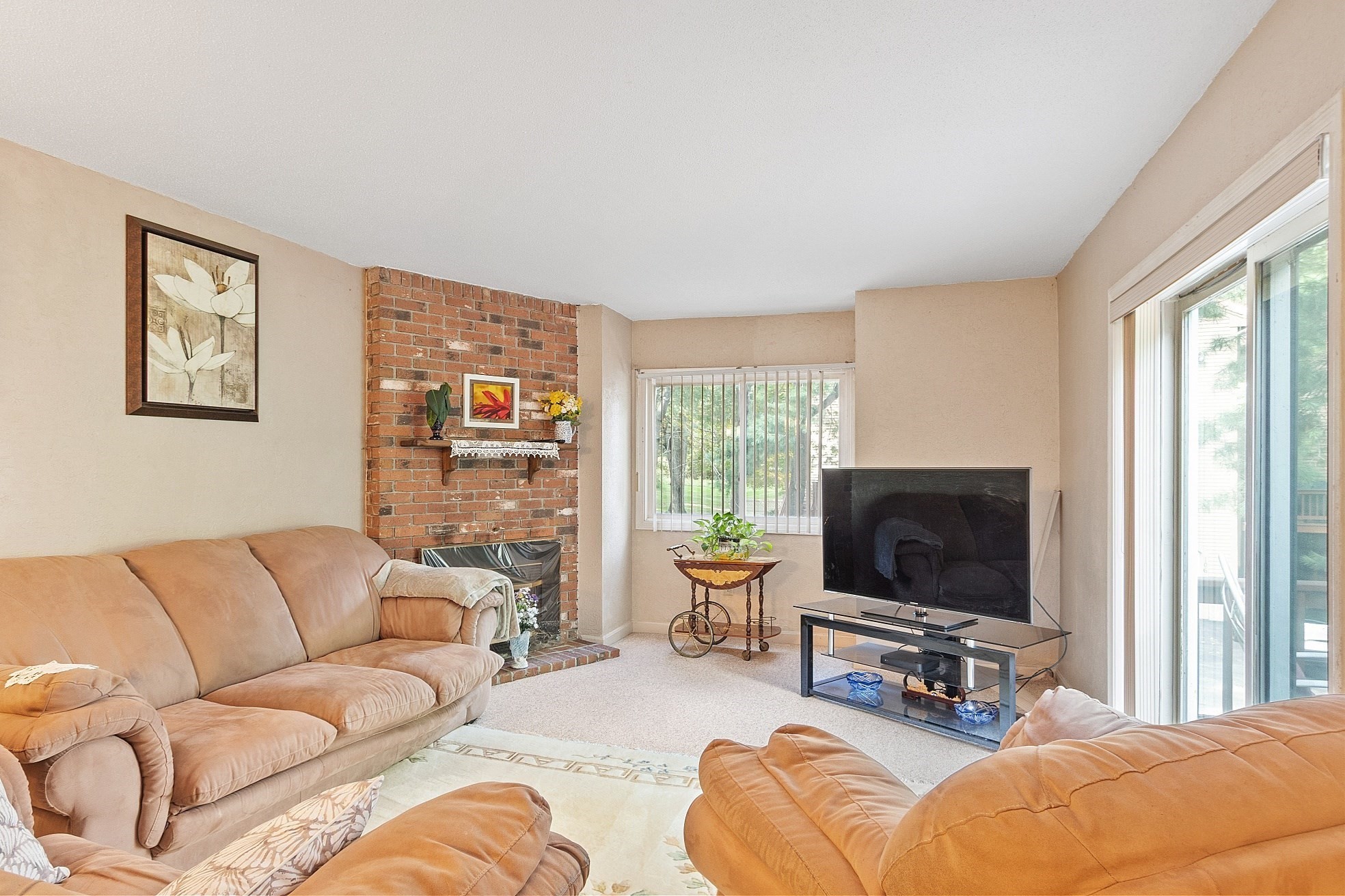 102 Captain Eames Cir Unit 102, Ashland, MA 01721 - Image 11