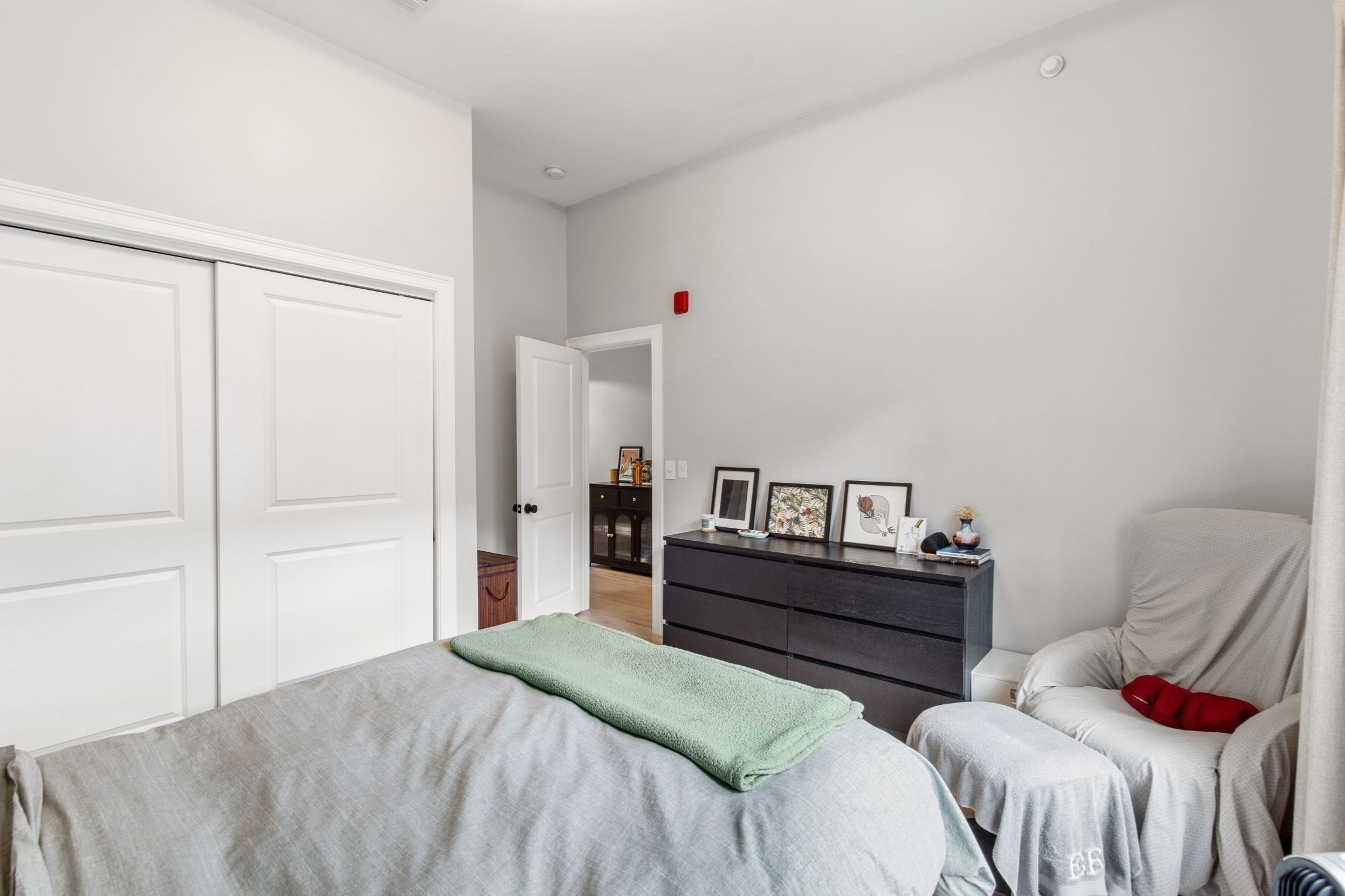 32 Cameron Avenue, Cambridge, MA 02140 - Image 11