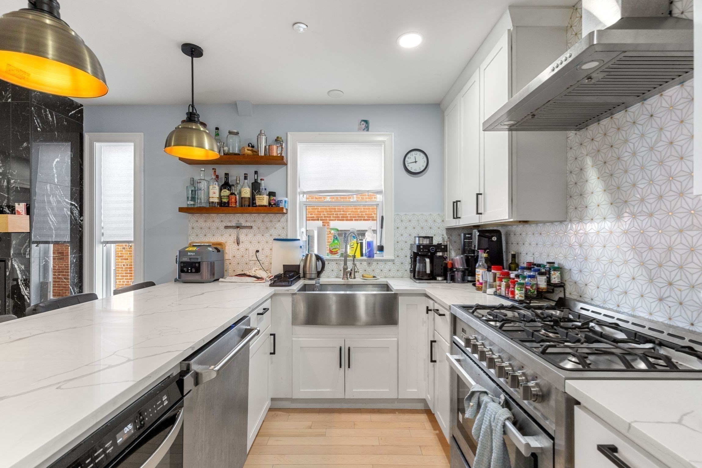 32 Cameron Avenue, Cambridge, MA 02140 - Image 22