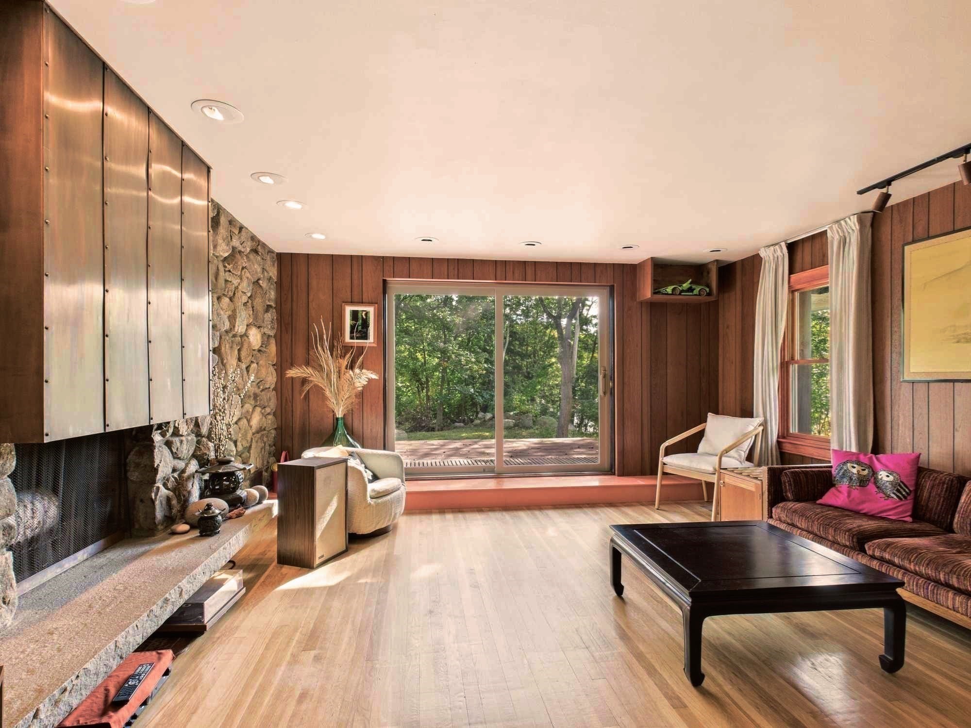 81 Bartlett St, Chelmsford, MA 01824 - Image 4