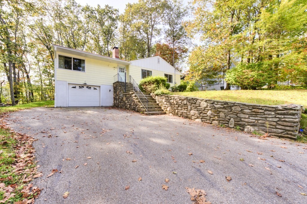 26 Avery Heights Drive, Holden, MA 01520 - Image 2