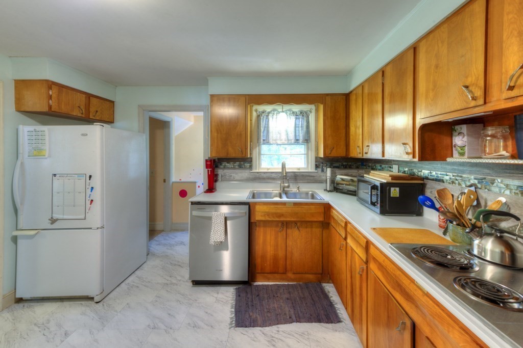 26 Avery Heights Drive, Holden, MA 01520 - Image 21
