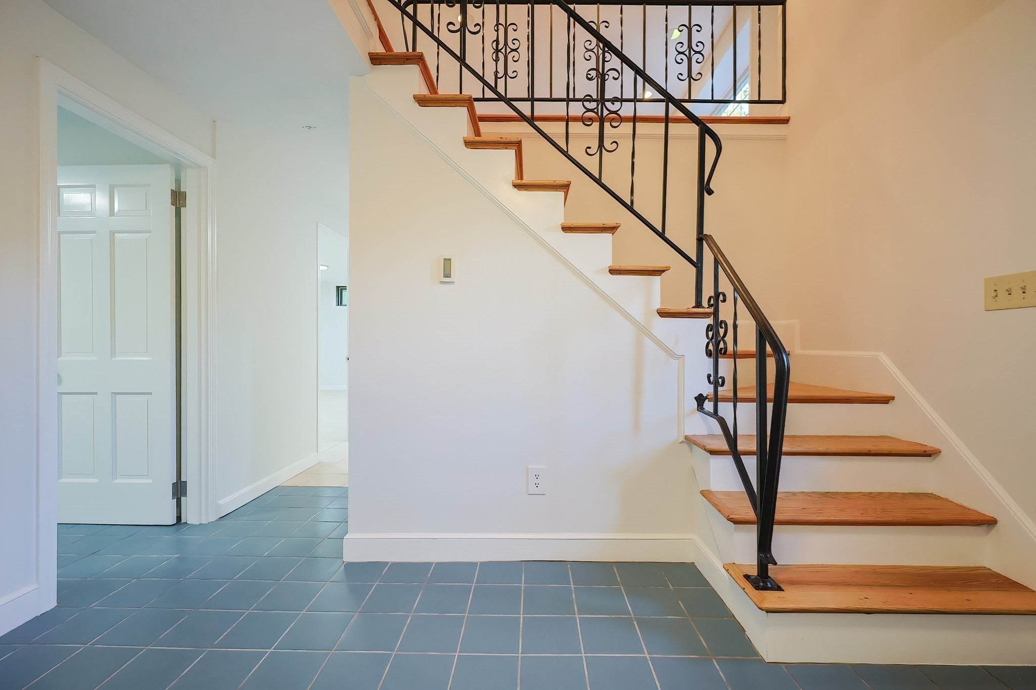 327 Singletary Ln, Framingham, MA 01702 - Image 37