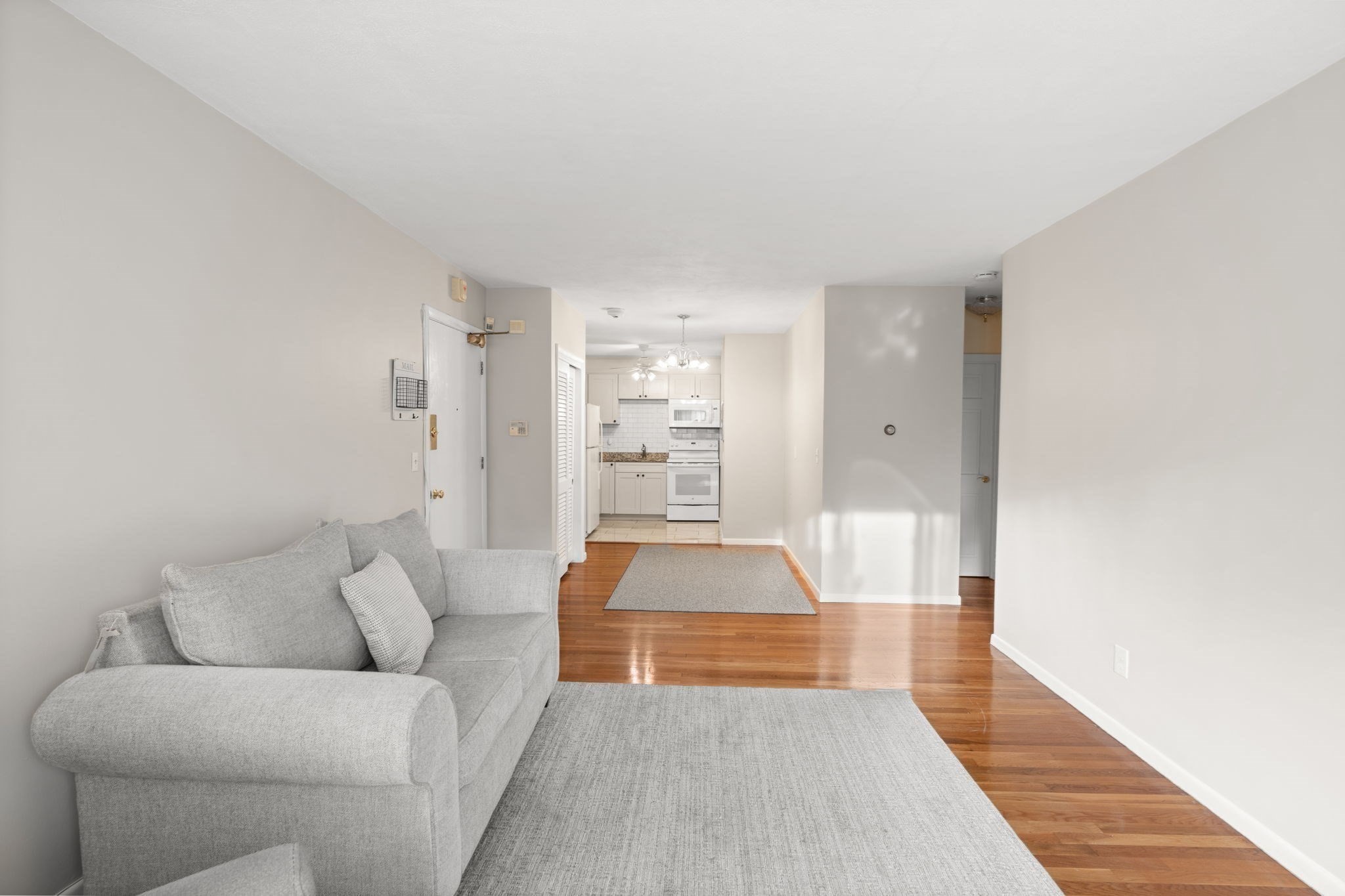 416 Belgrade Ave Unit 25, West Roxbury, Boston, MA 02132 - Image 6