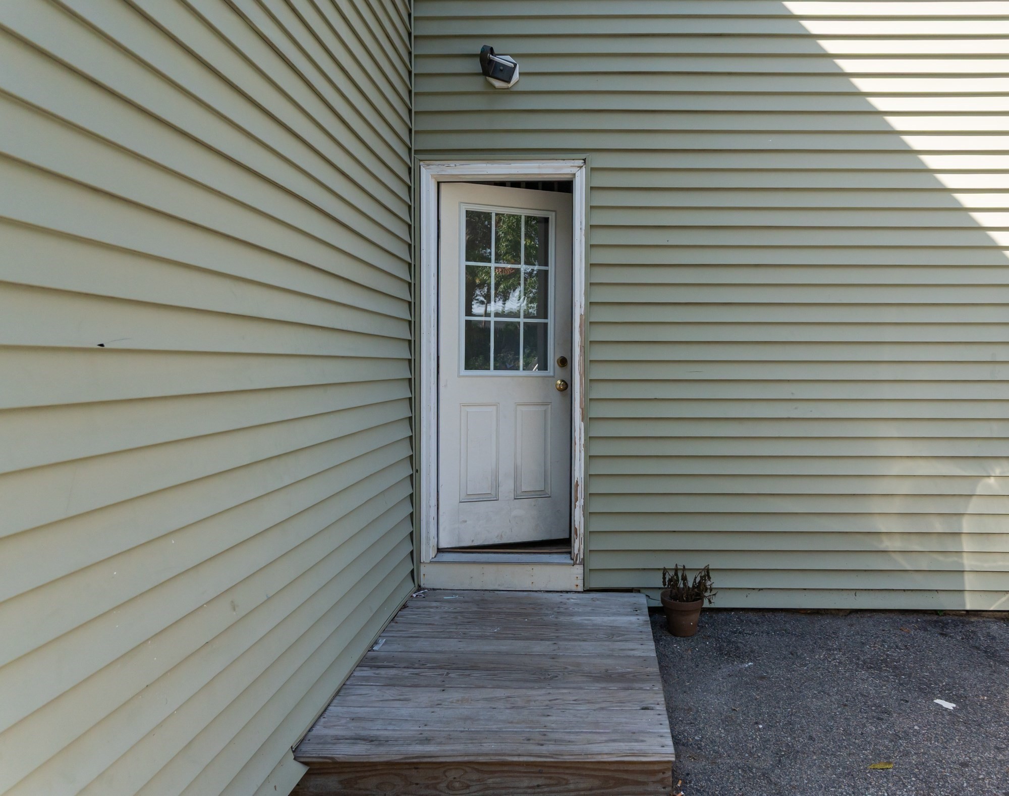 13 Woodland St, Lawrence, MA 01841 - Image 23