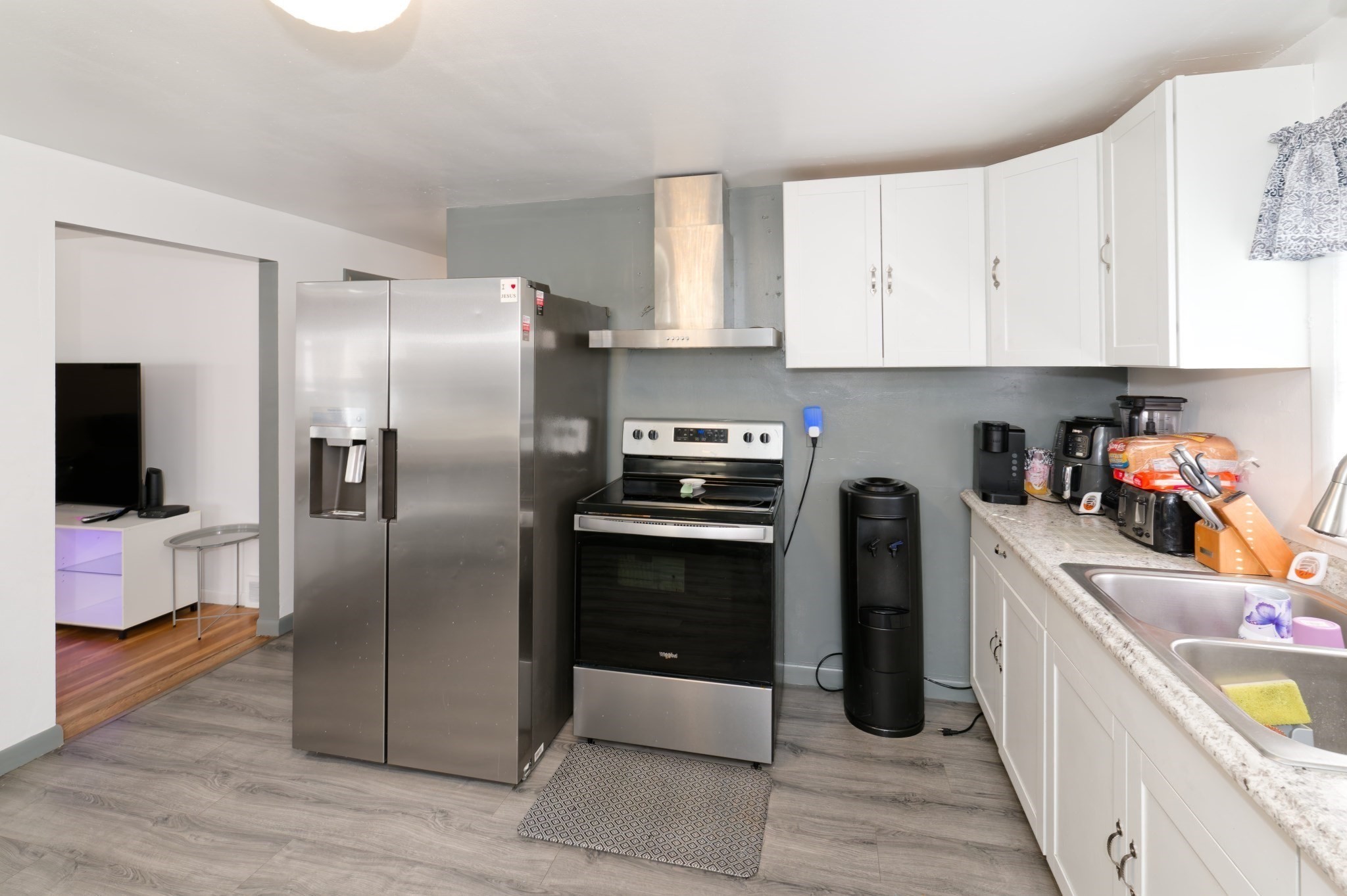 121 Pilgrim Ave, Worcester, MA 01604 - Image 9