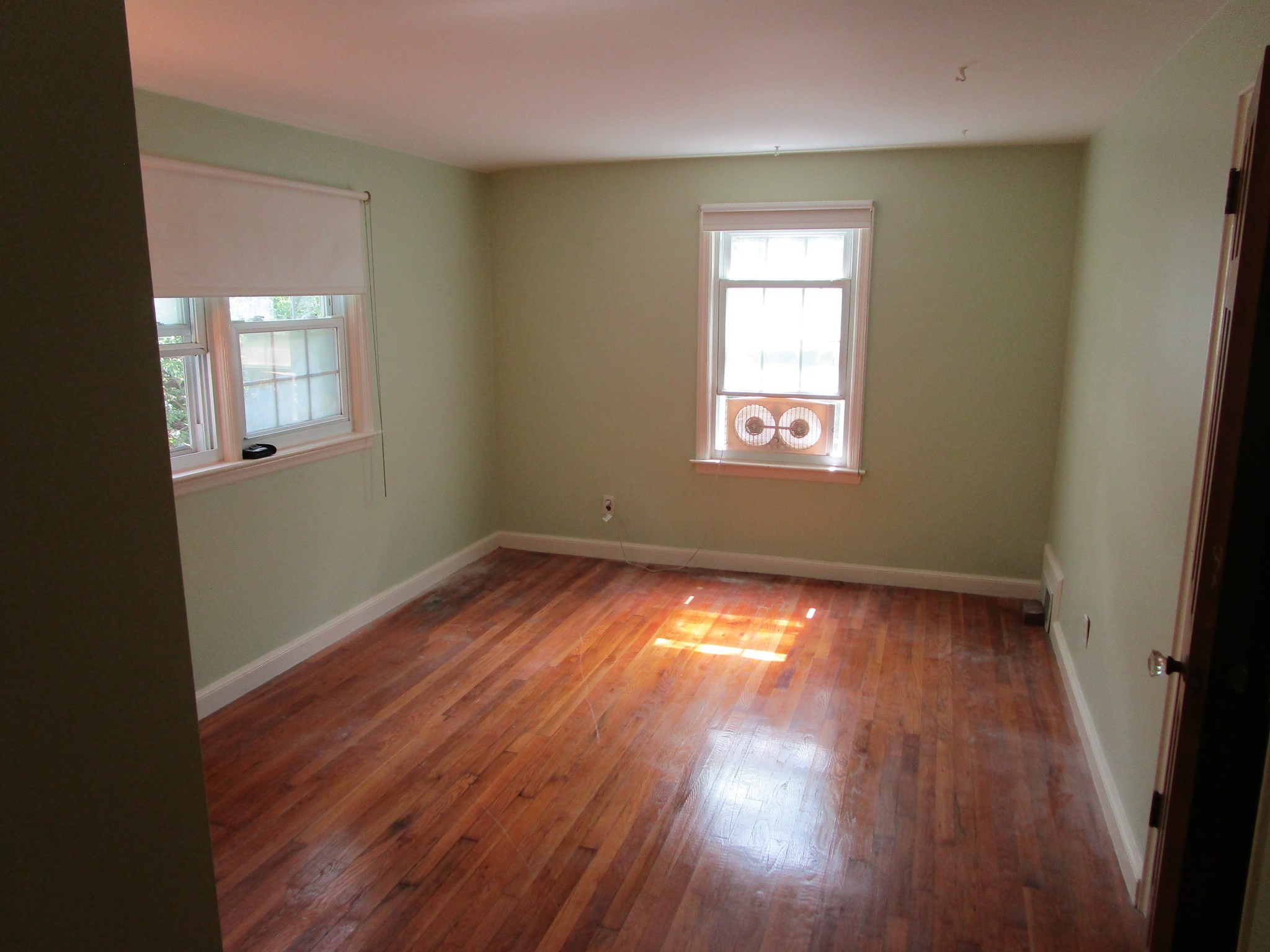 16 Munroe Ave, Reading, MA 01867 - Image 13