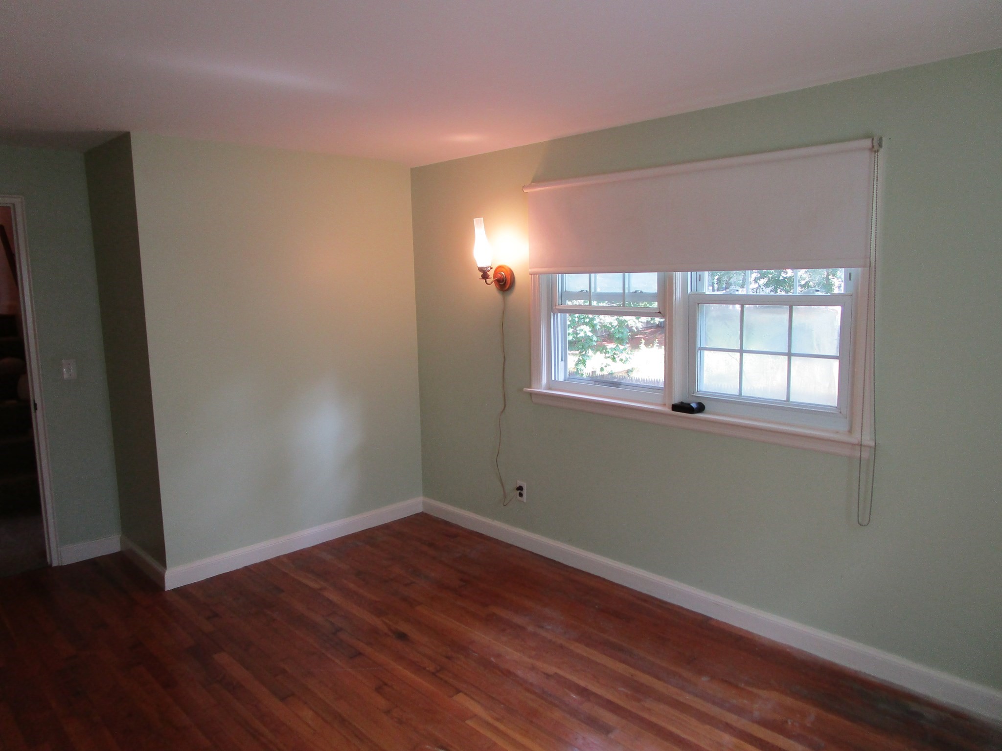 16 Munroe Ave, Reading, MA 01867 - Image 14