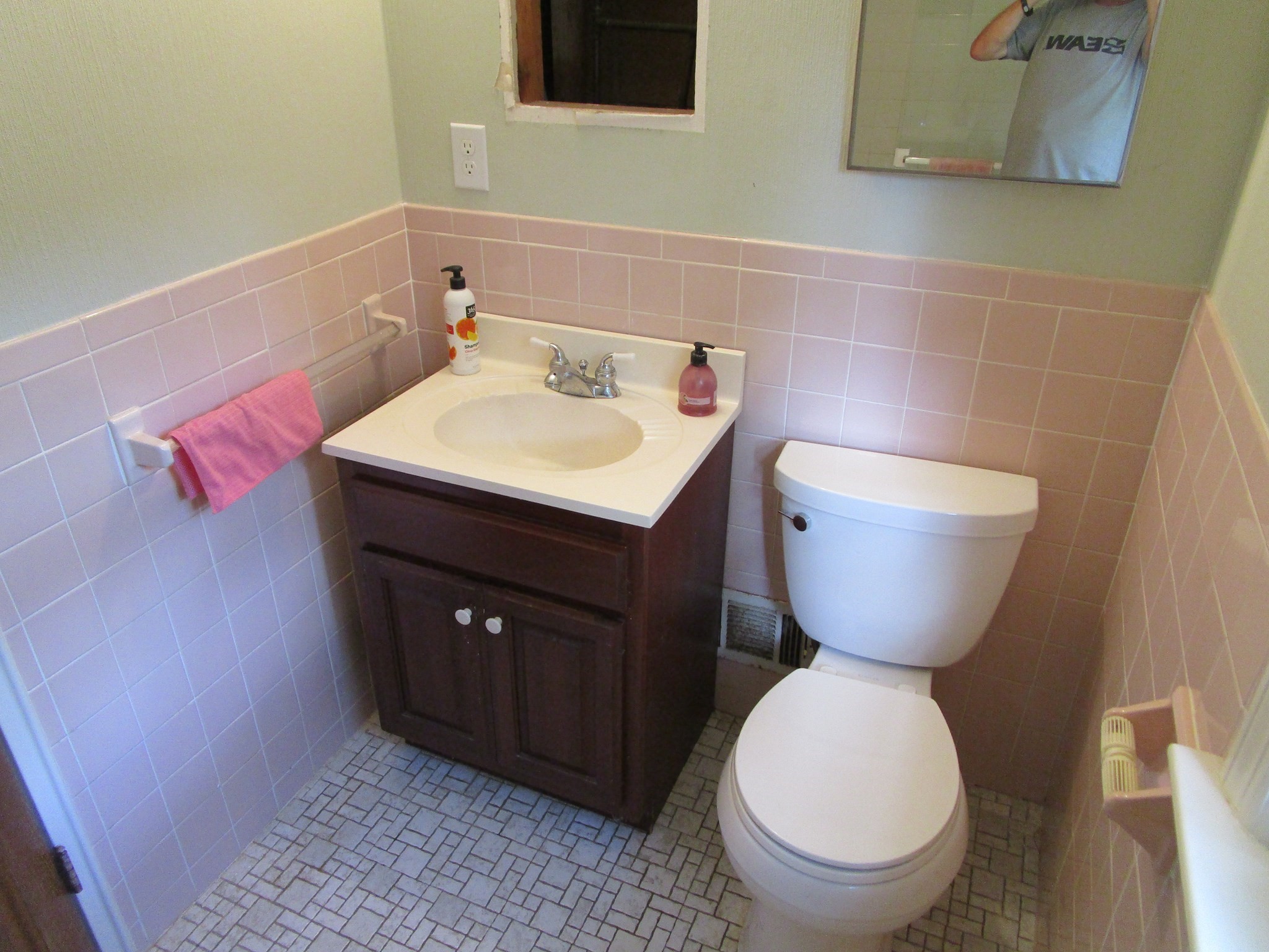 16 Munroe Ave, Reading, MA 01867 - Image 26