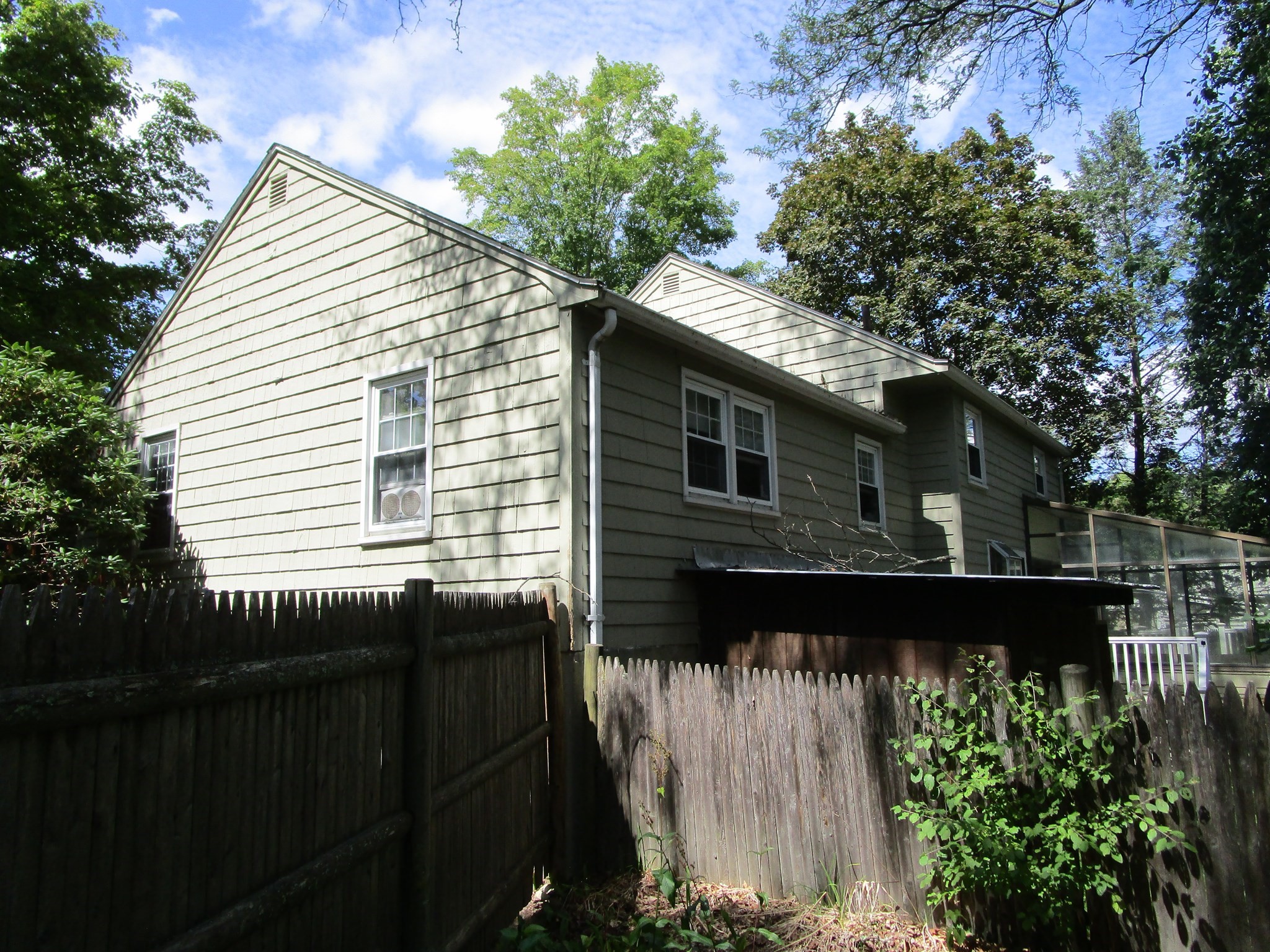 16 Munroe Ave, Reading, MA 01867 - Image 40
