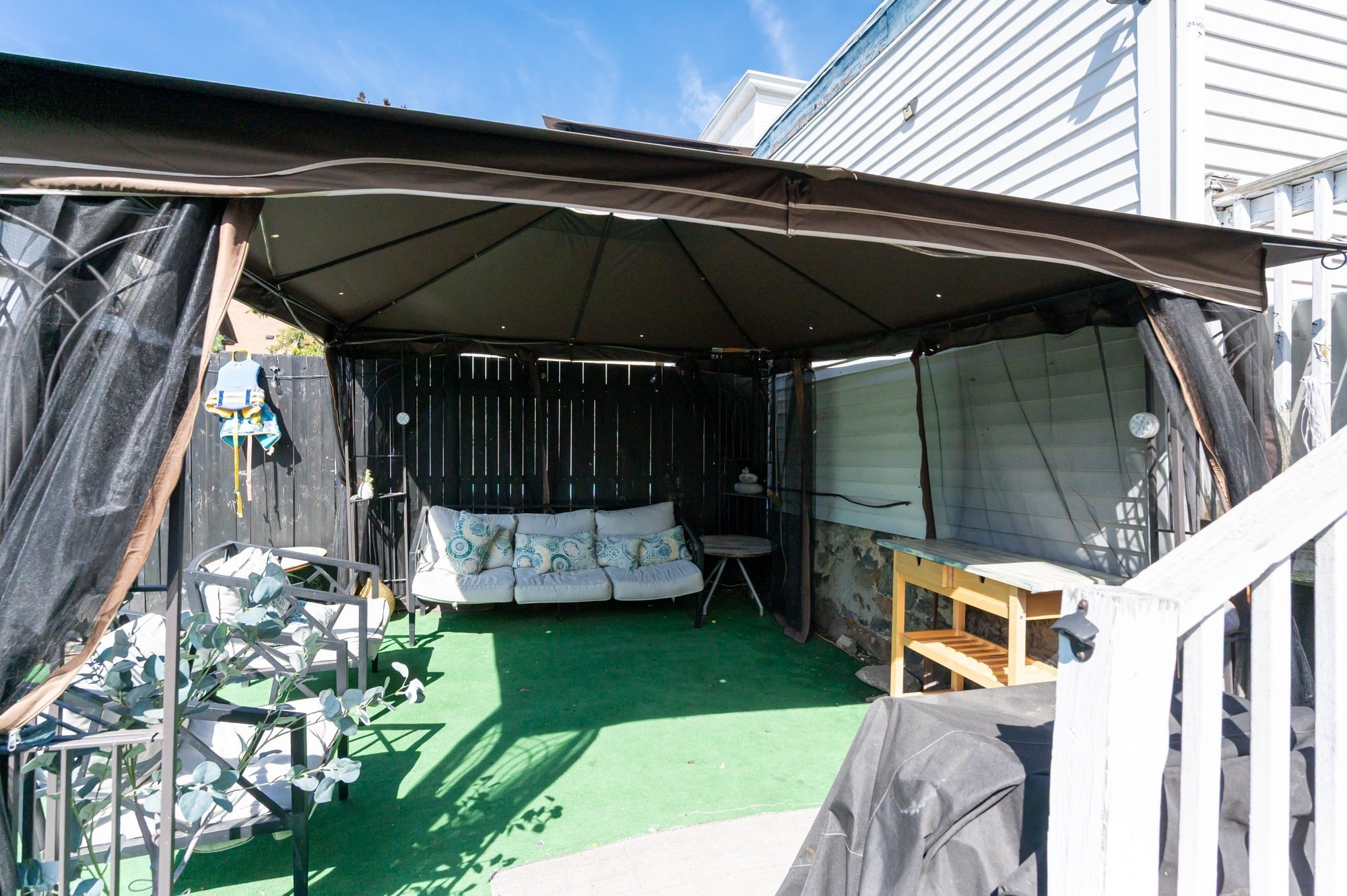 206 Willow St, Lawrence, MA 01841 - Image 12