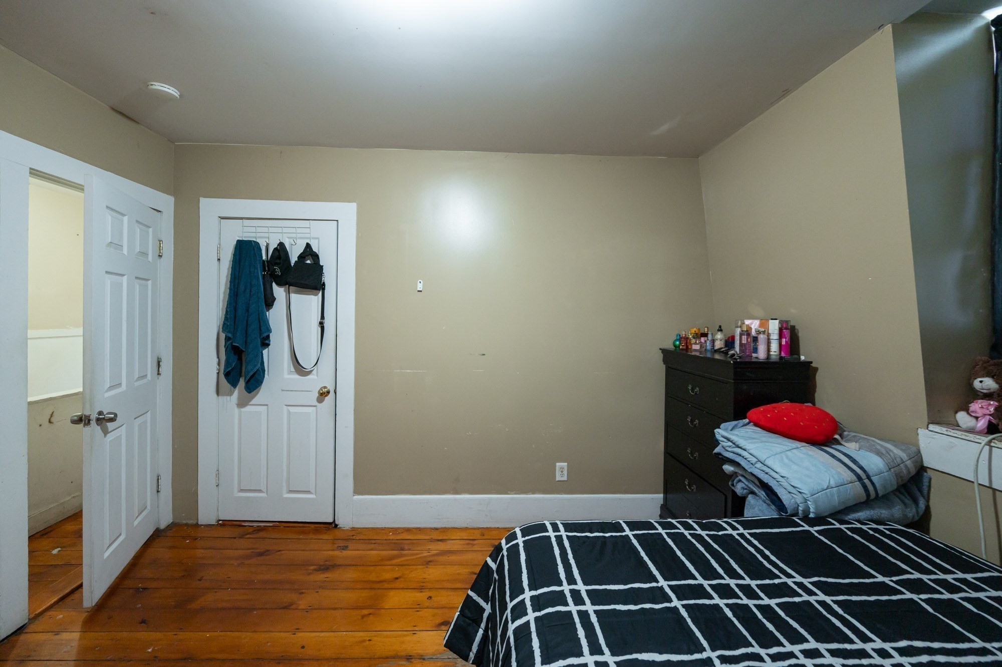 206 Willow St, Lawrence, MA 01841 - Image 19