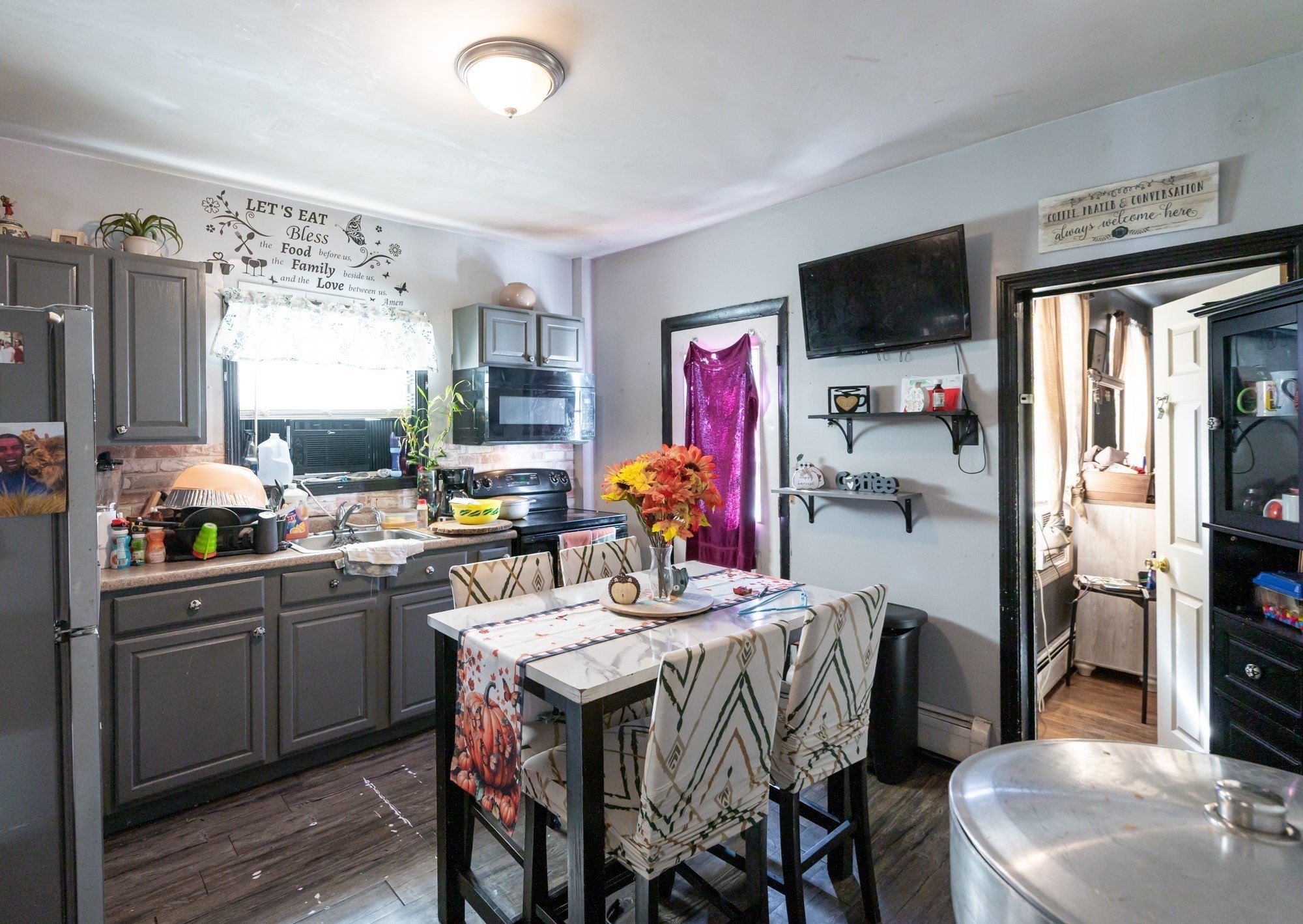 206 Willow St, Lawrence, MA 01841 - Image 25