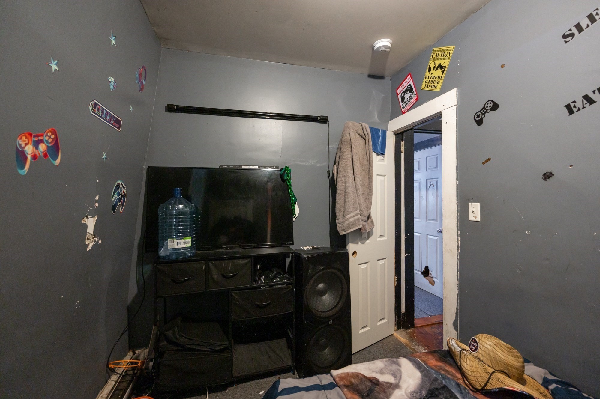 206 Willow St, Lawrence, MA 01841 - Image 32