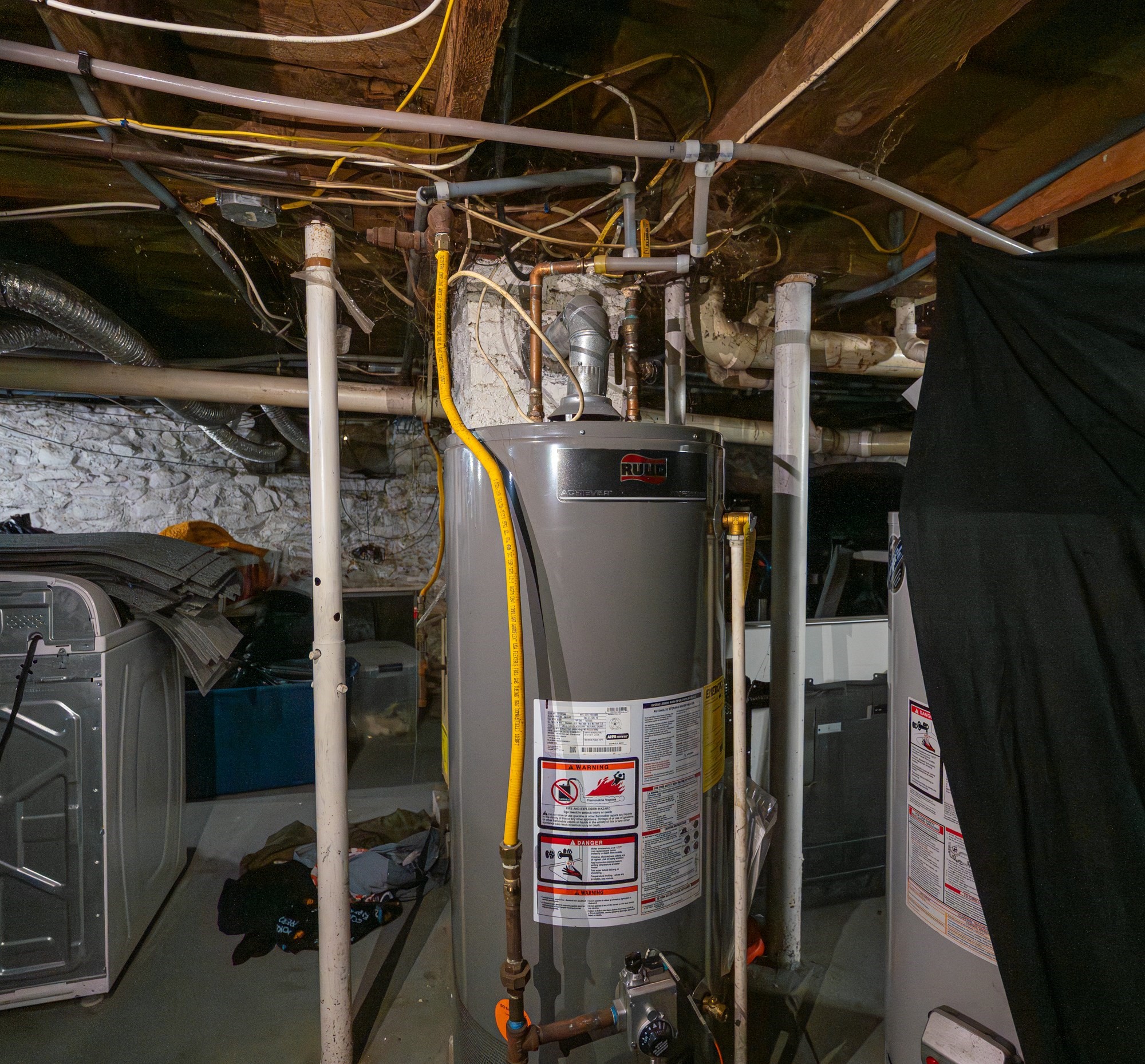 206 Willow St, Lawrence, MA 01841 - Image 40