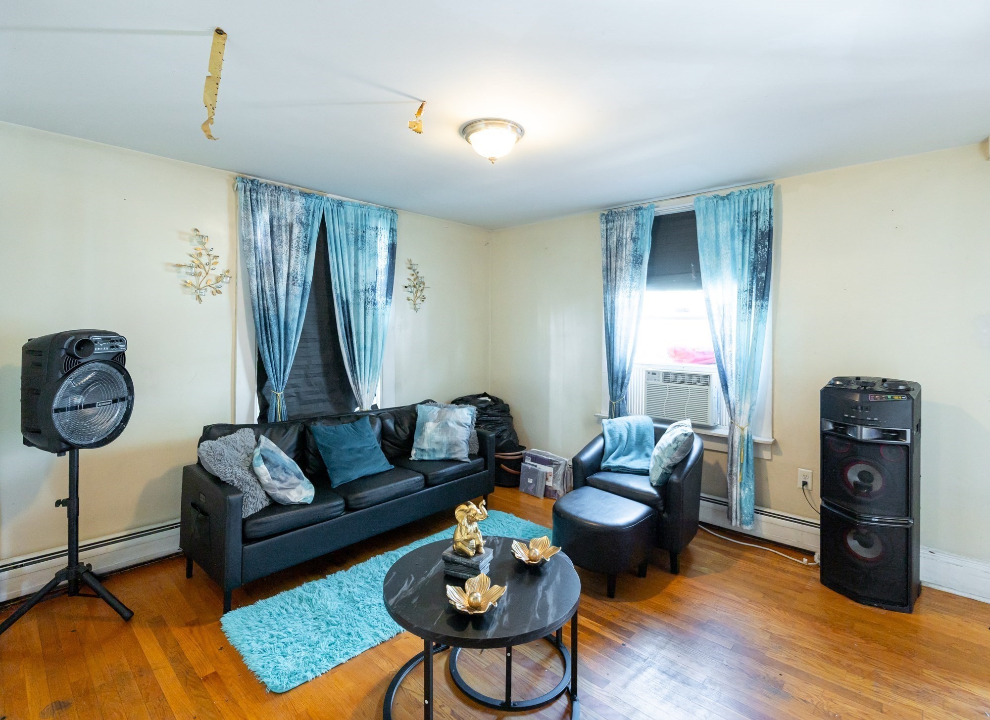 206 Willow St, Lawrence, MA 01841 - Image 5