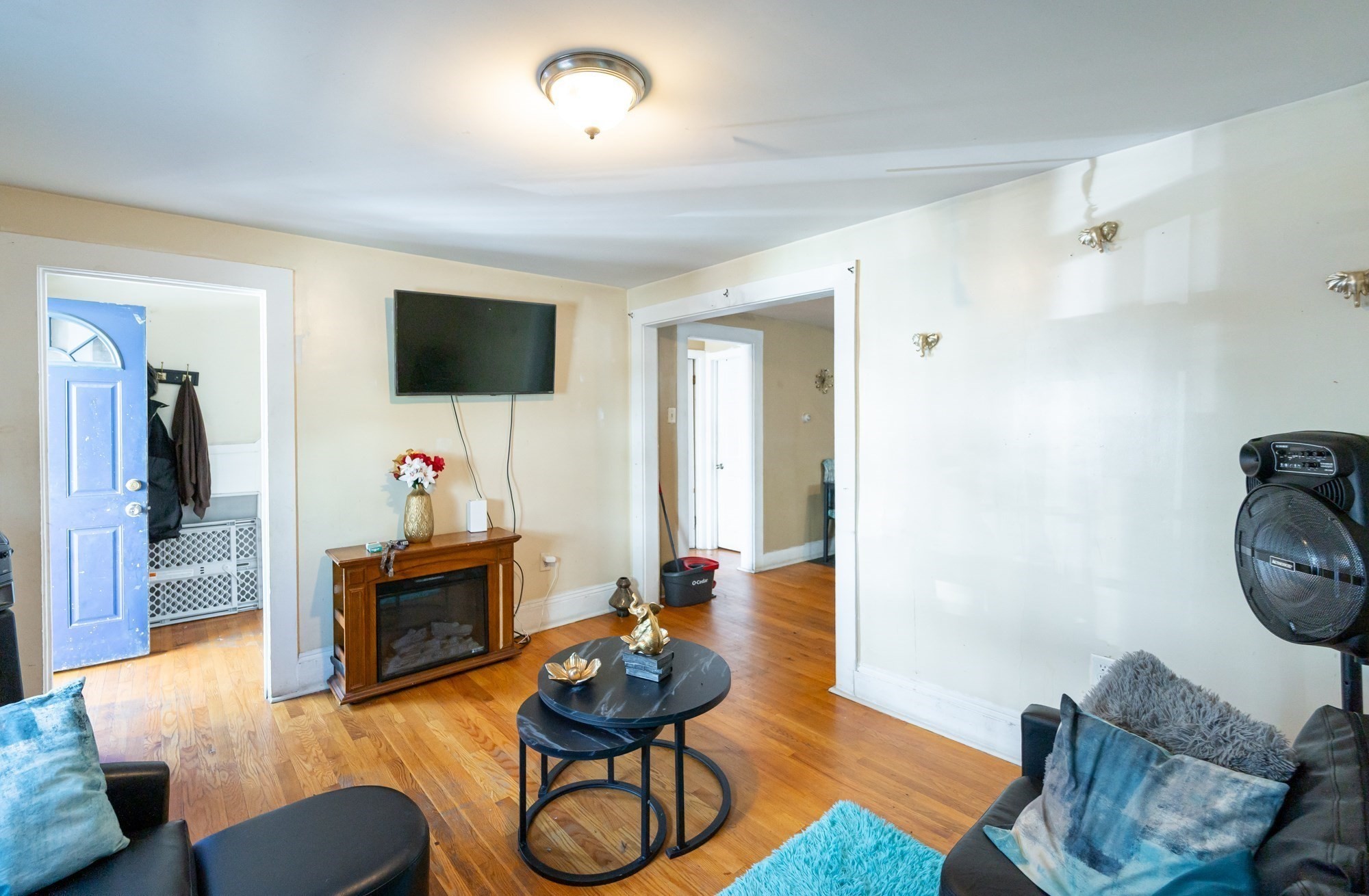 206 Willow St, Lawrence, MA 01841 - Image 6