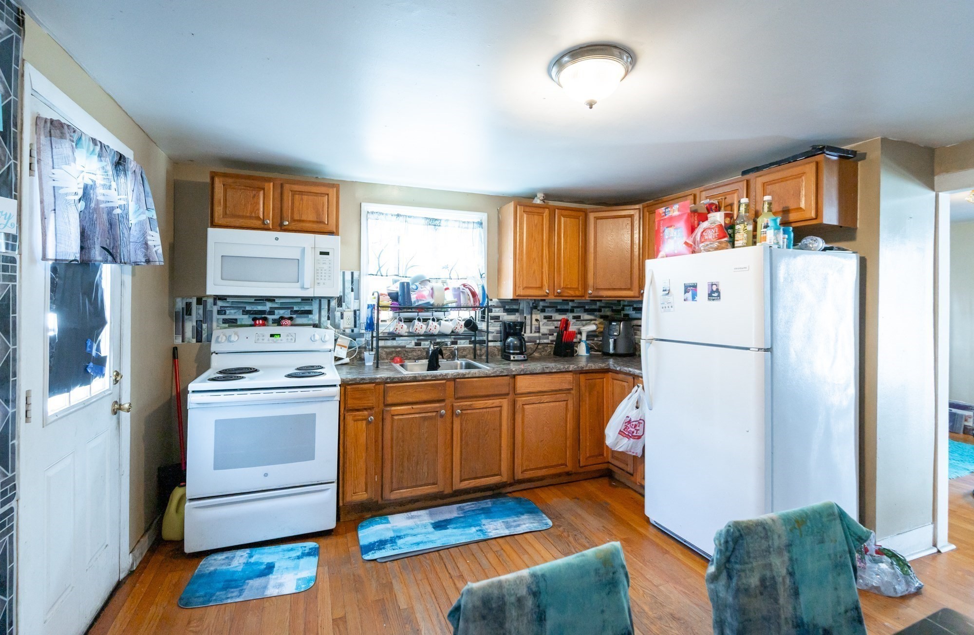 206 Willow St, Lawrence, MA 01841 - Image 8