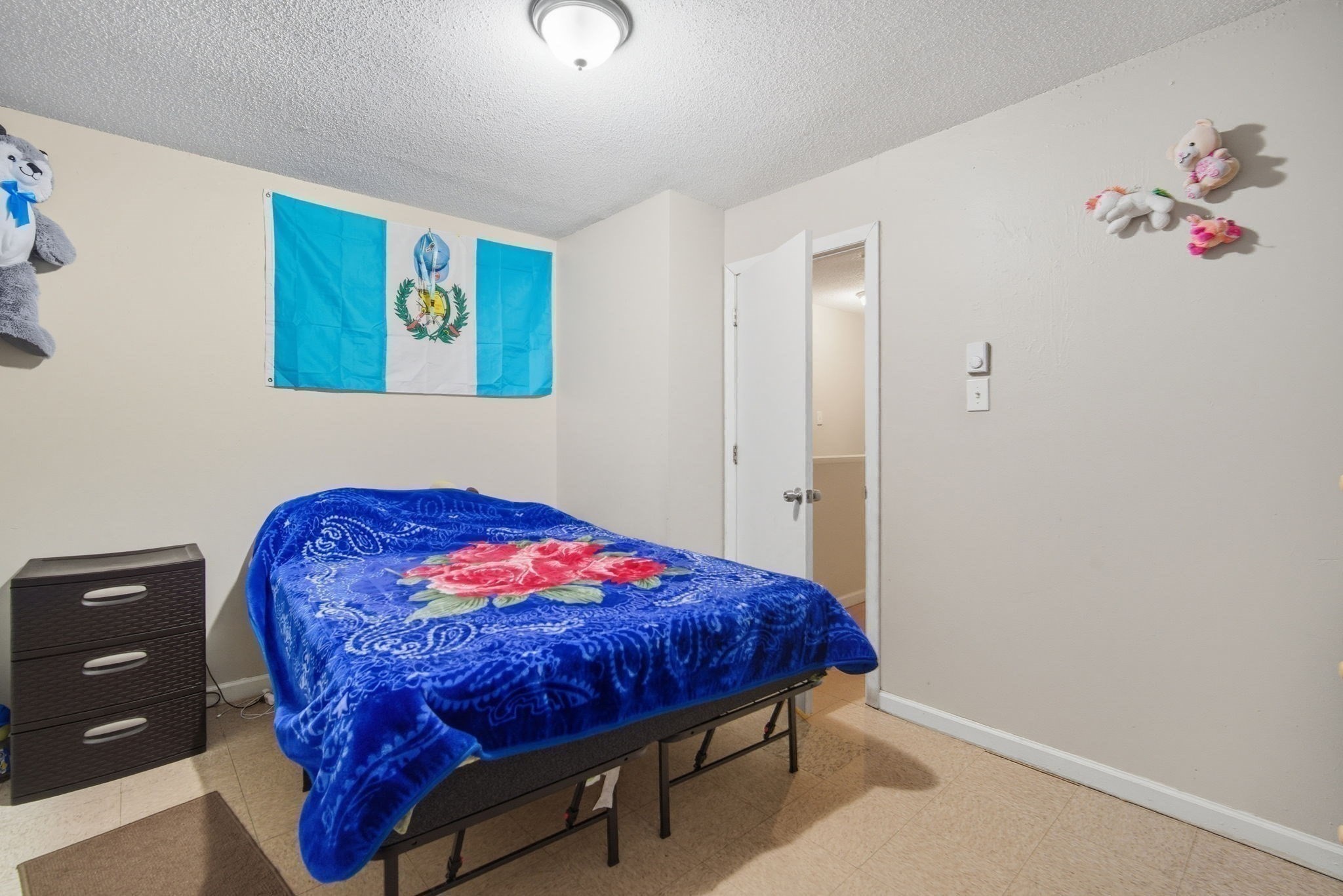 49 Jefferson Ave, Springfield, MA 01107 - Image 28