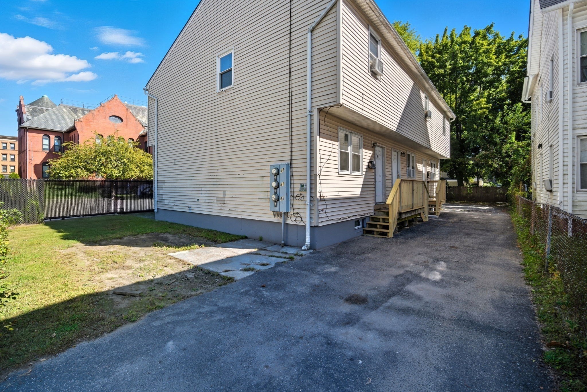 49 Jefferson Ave, Springfield, MA 01107 - Image 38