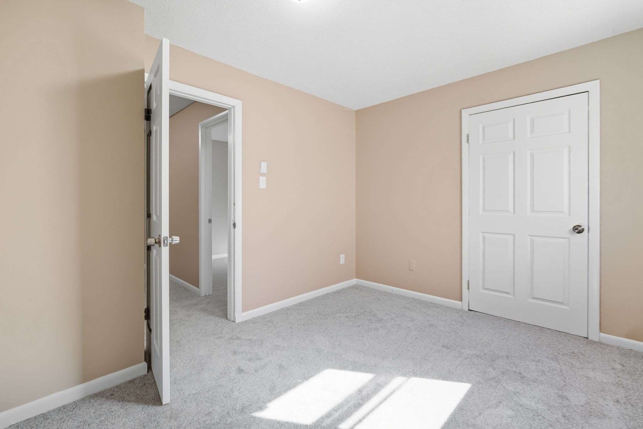 49 Jefferson Ave, Springfield, MA 01107 - Image 10