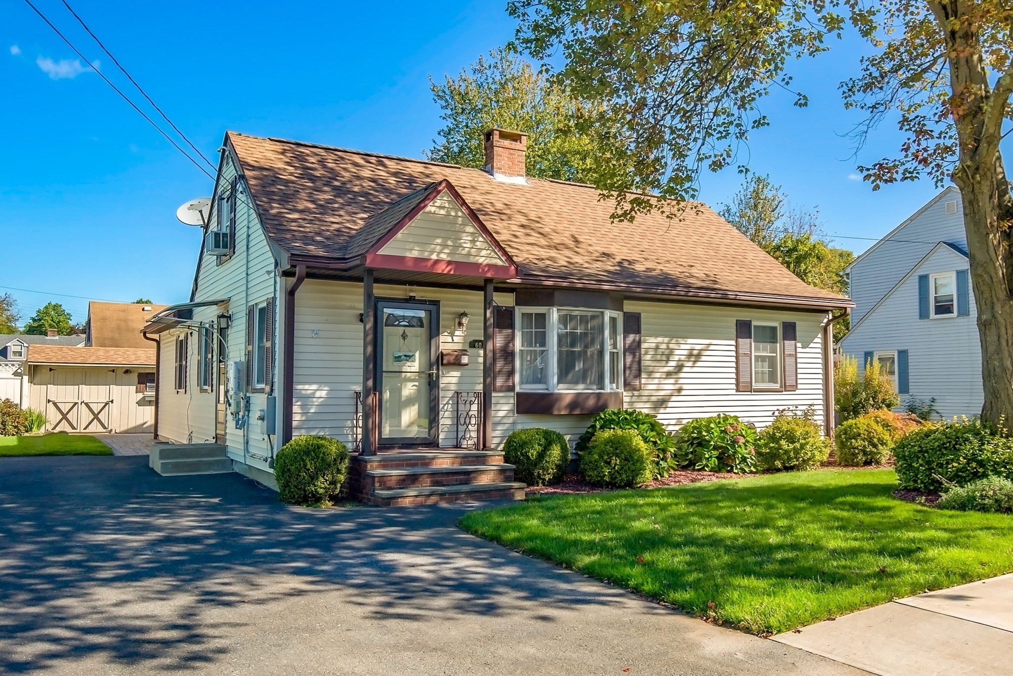 60 South Alhambra Cr, Agawam, MA 01001