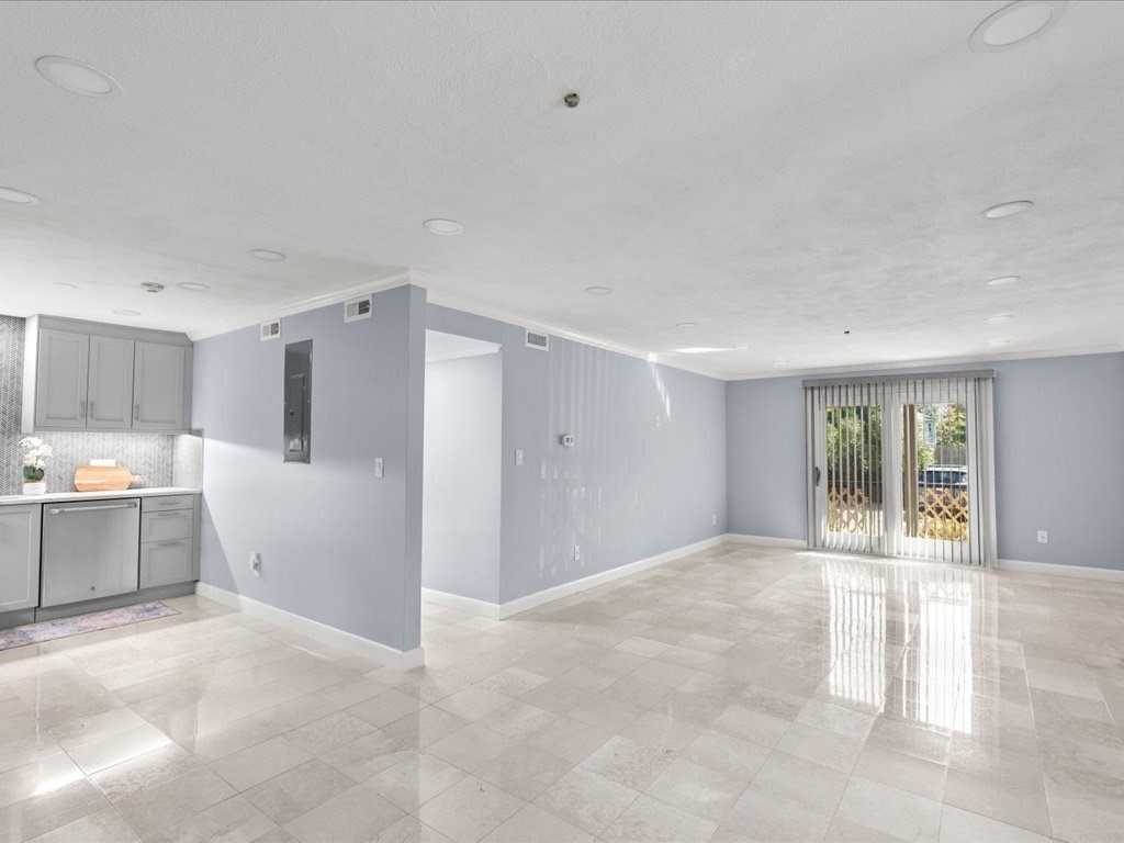 232 Canton St Unit 104, Randolph, MA 02368 - Image 2