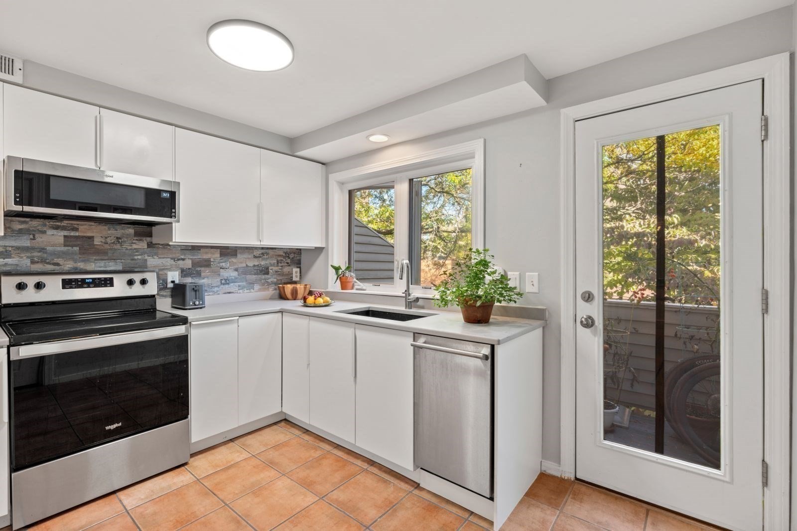 2 Brewer St, Jamaica Plain, Boston, MA 02130 - Image 11