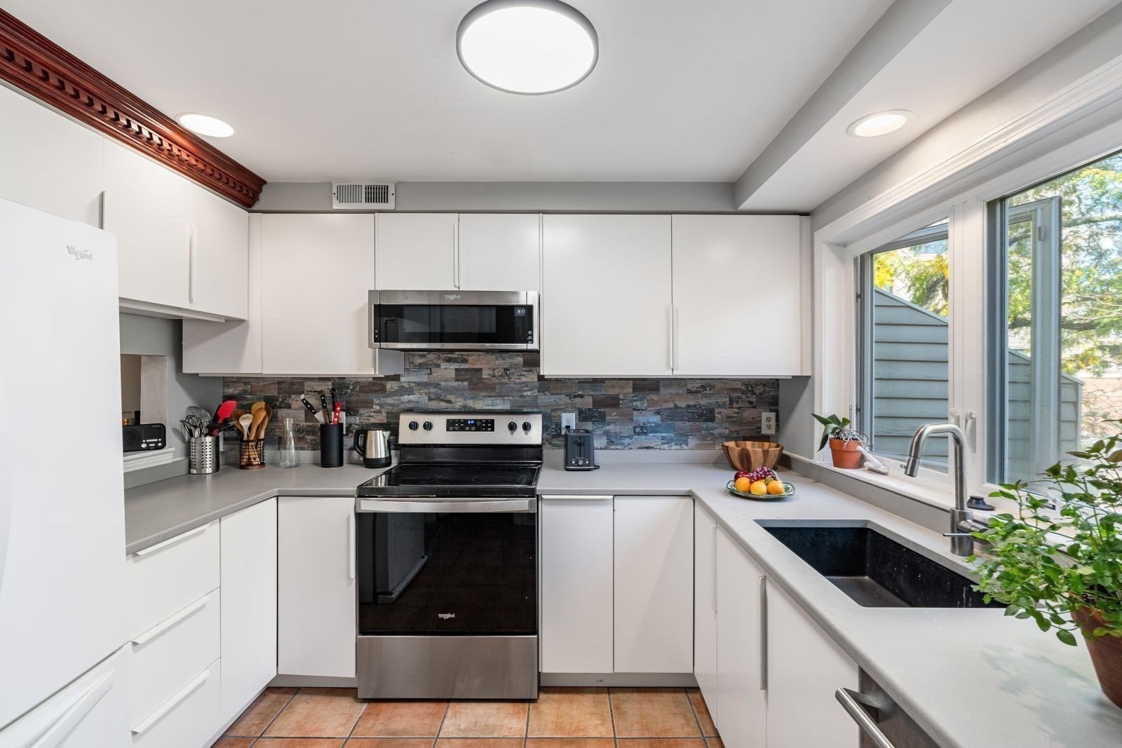 2 Brewer St, Jamaica Plain, Boston, MA 02130 - Image 10