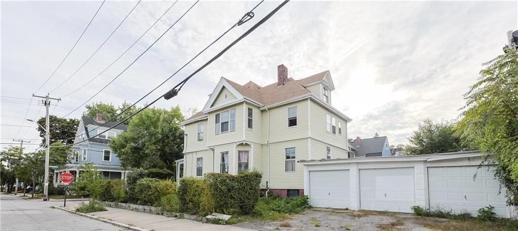 61 Whitmarsh Street, Providence, RI 02907 - Image 2