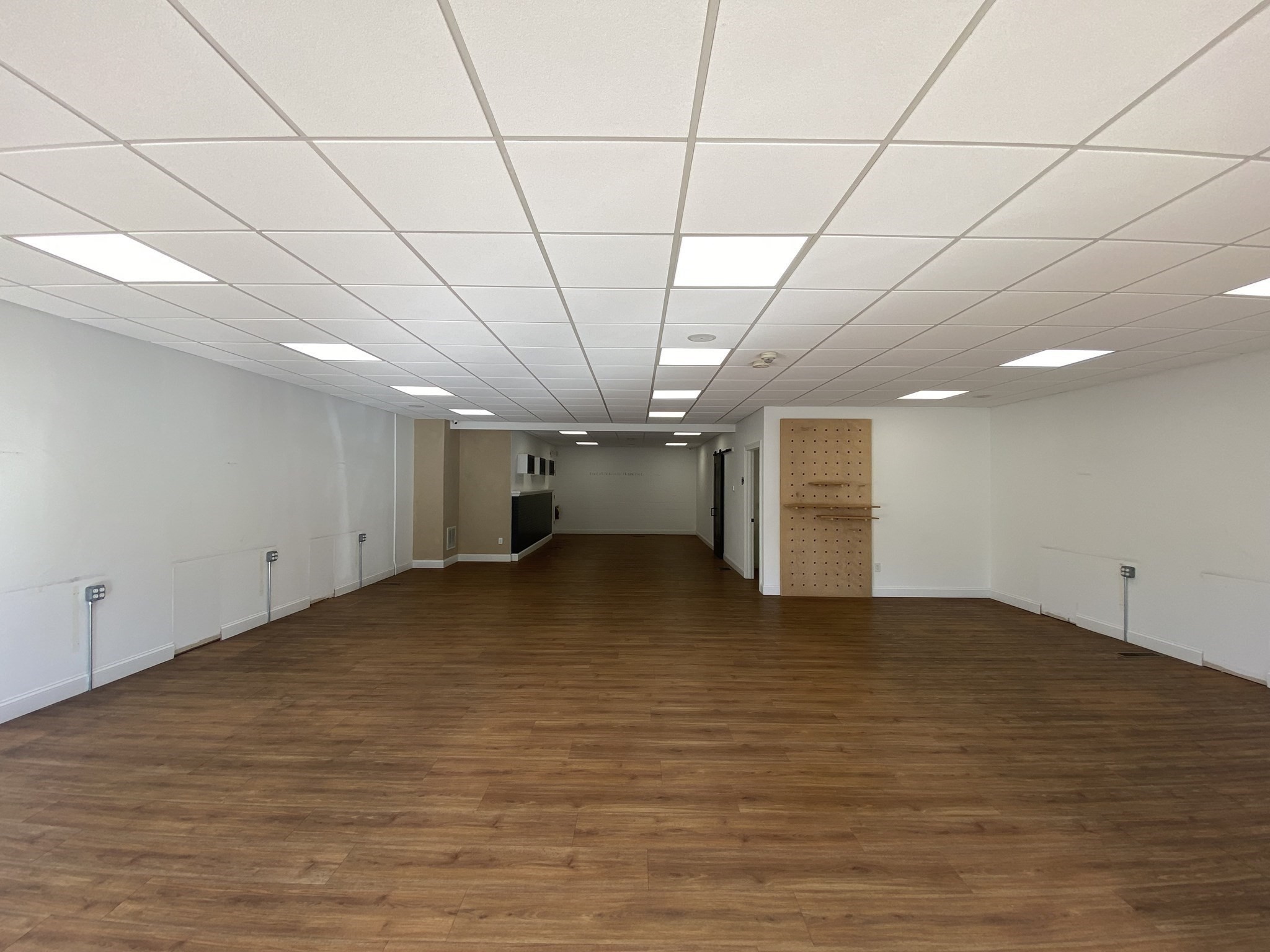 846 Ashley Blvd, New Bedford, MA 02745 - Image 2