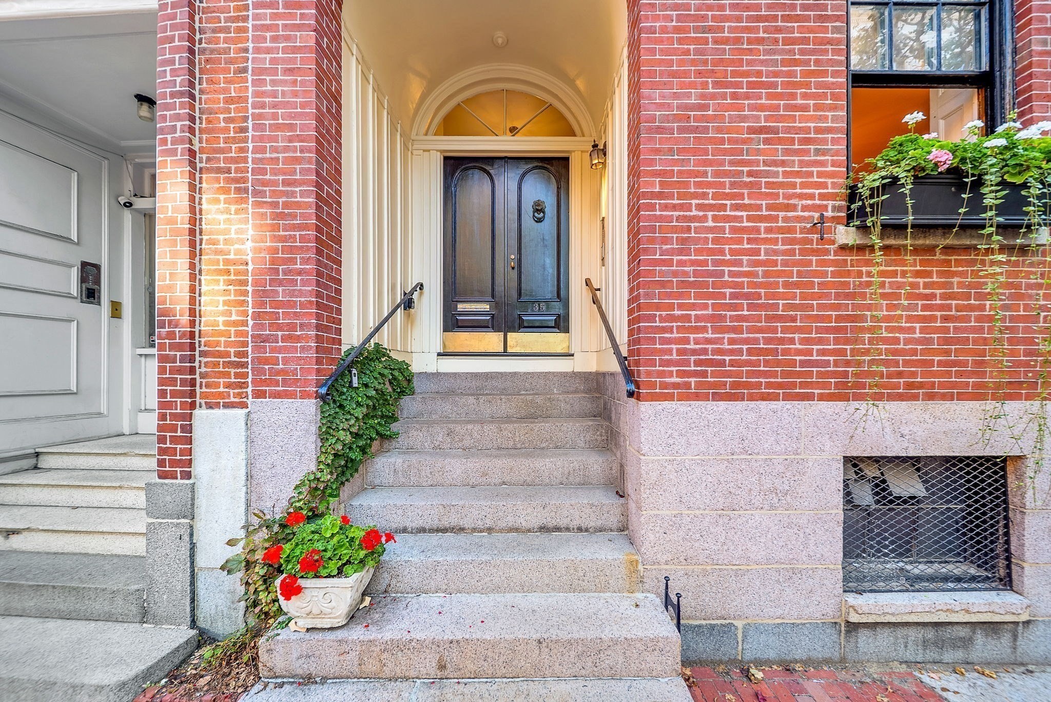 35 Mt Vernon Street Unit 1, Beacon Hill, Boston, MA 02108 - Image 29