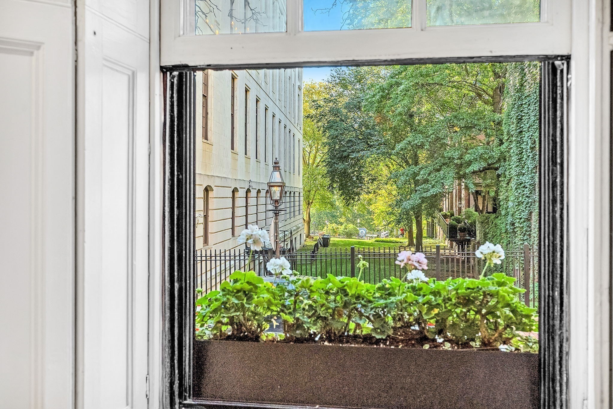 35 Mt Vernon Street Unit 1, Beacon Hill, Boston, MA 02108 - Image 6