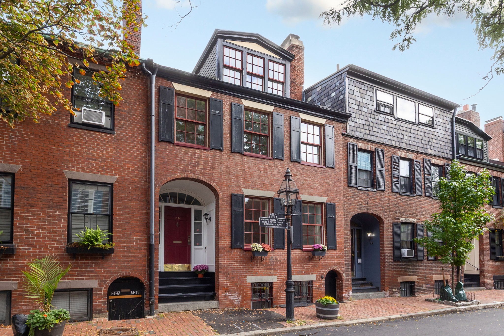 24 Fayette St, Bay Village, Boston, MA 02116 - Image 2