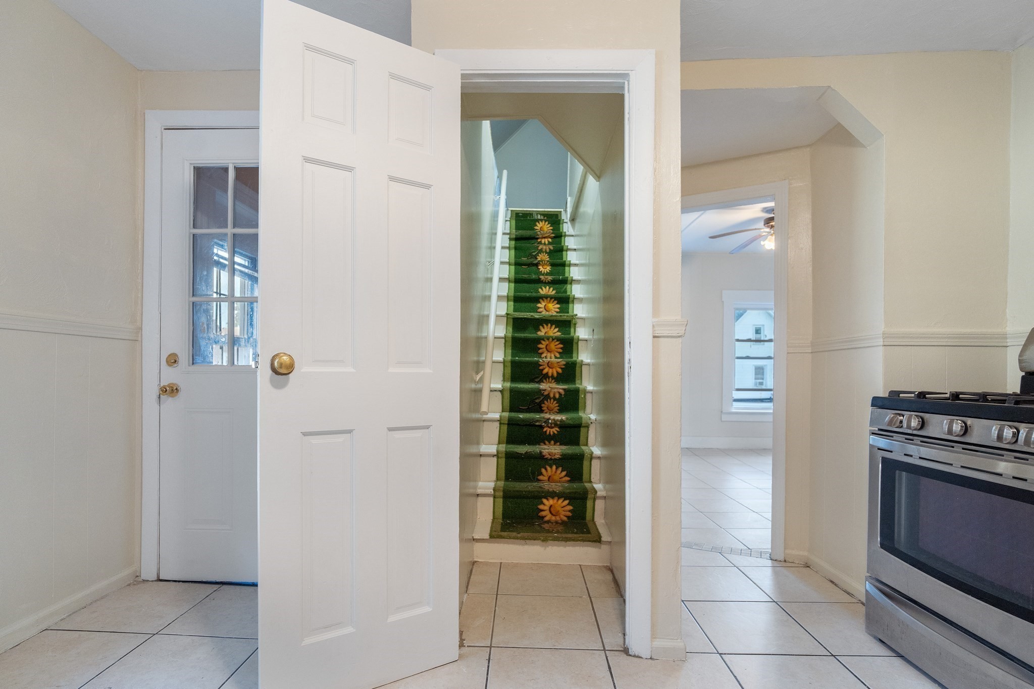 56 Montmorenci Street, Springfield, MA 01107 - Image 12