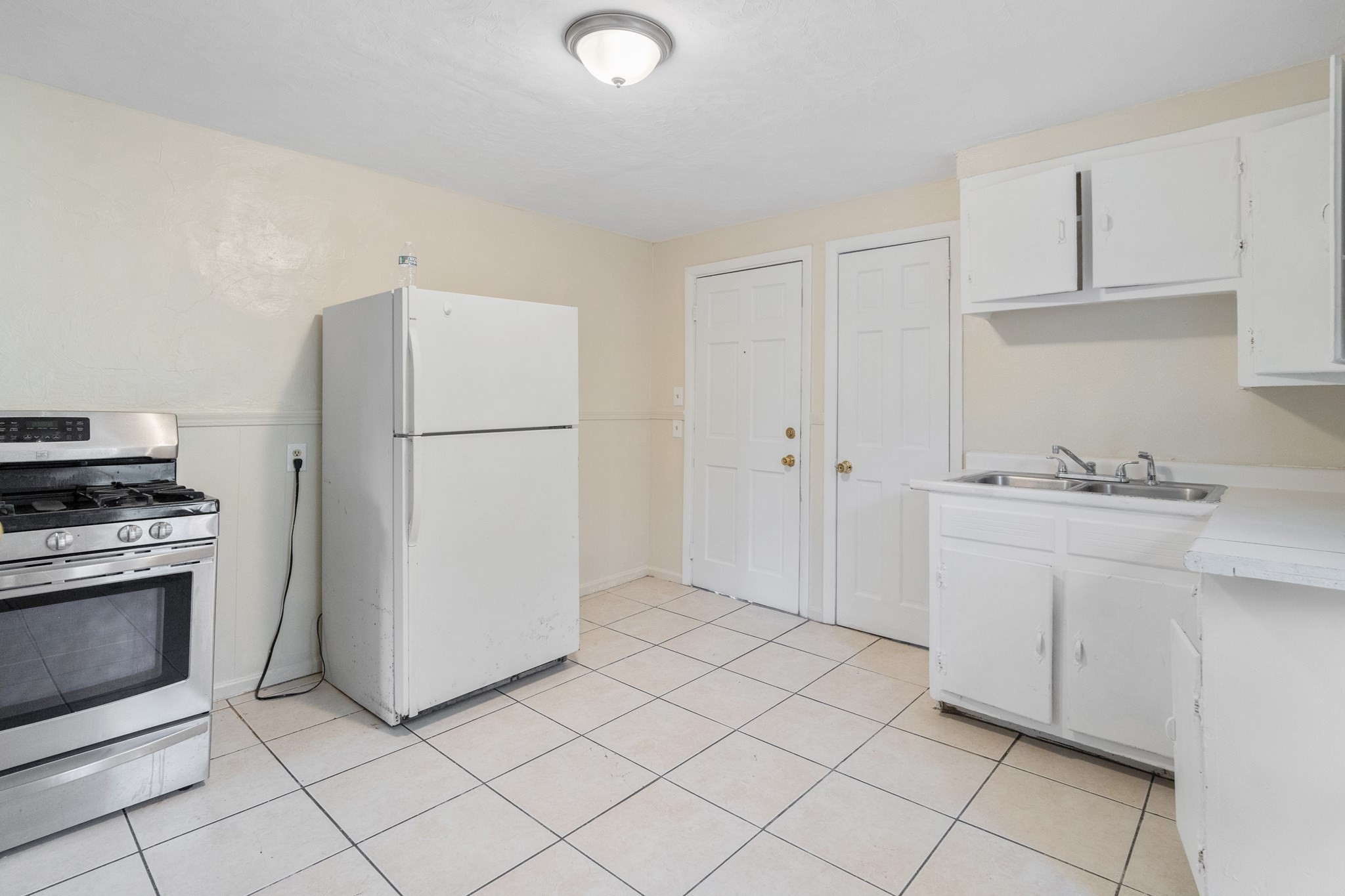 56 Montmorenci Street, Springfield, MA 01107 - Image 5