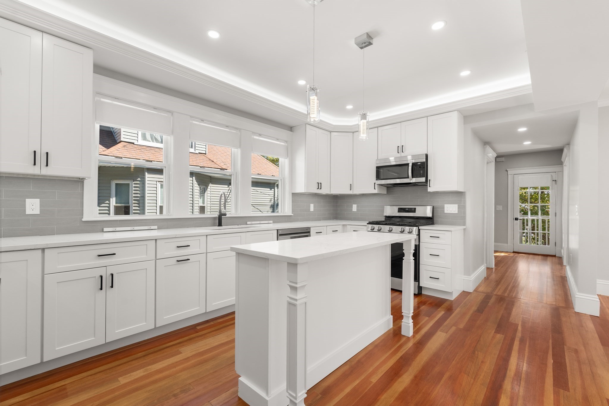 85 Dexter Avenue Unit 85, Watertown, MA 02472